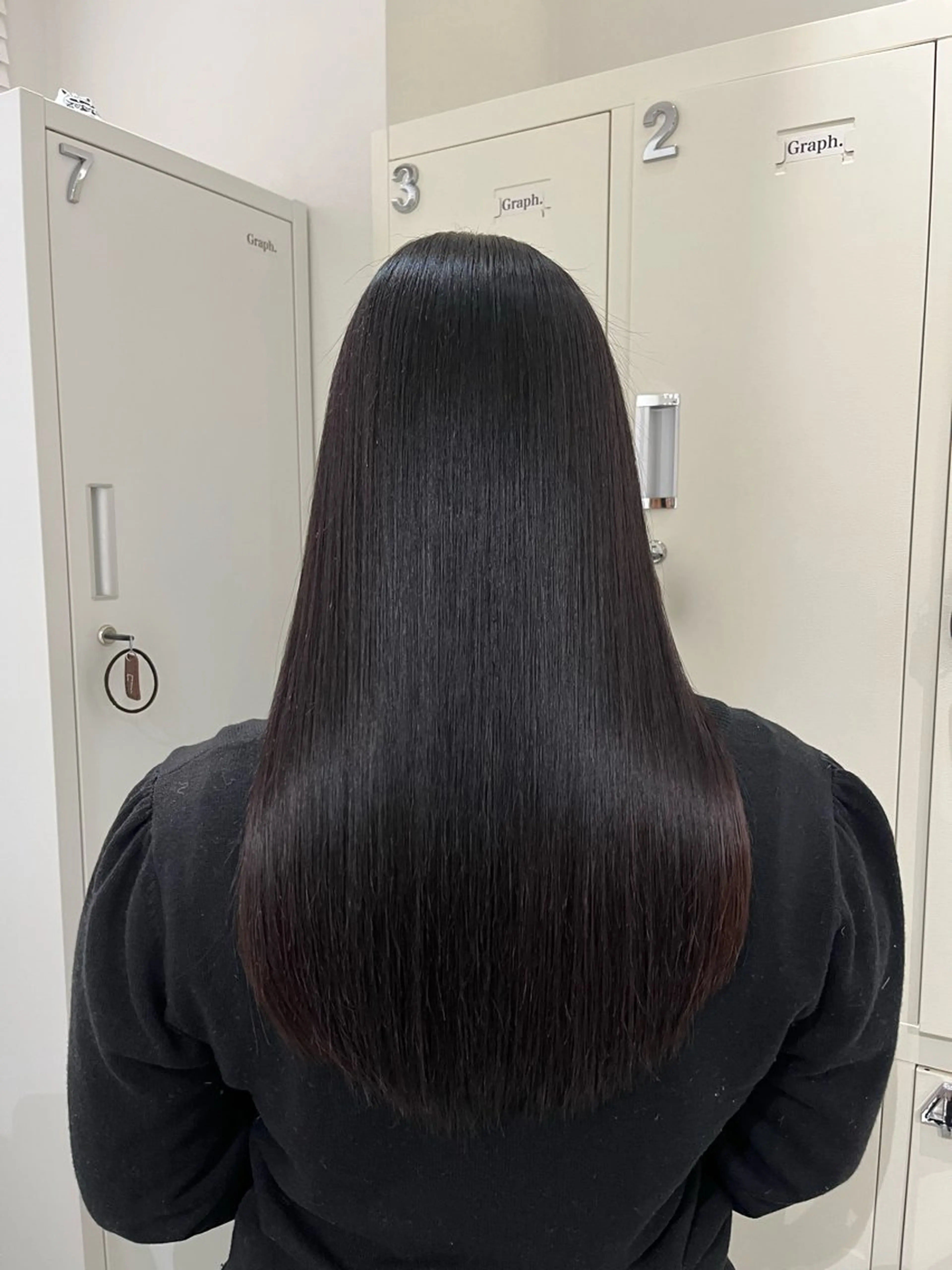 ロング カラー 原口 桃歌のヘアスタイル