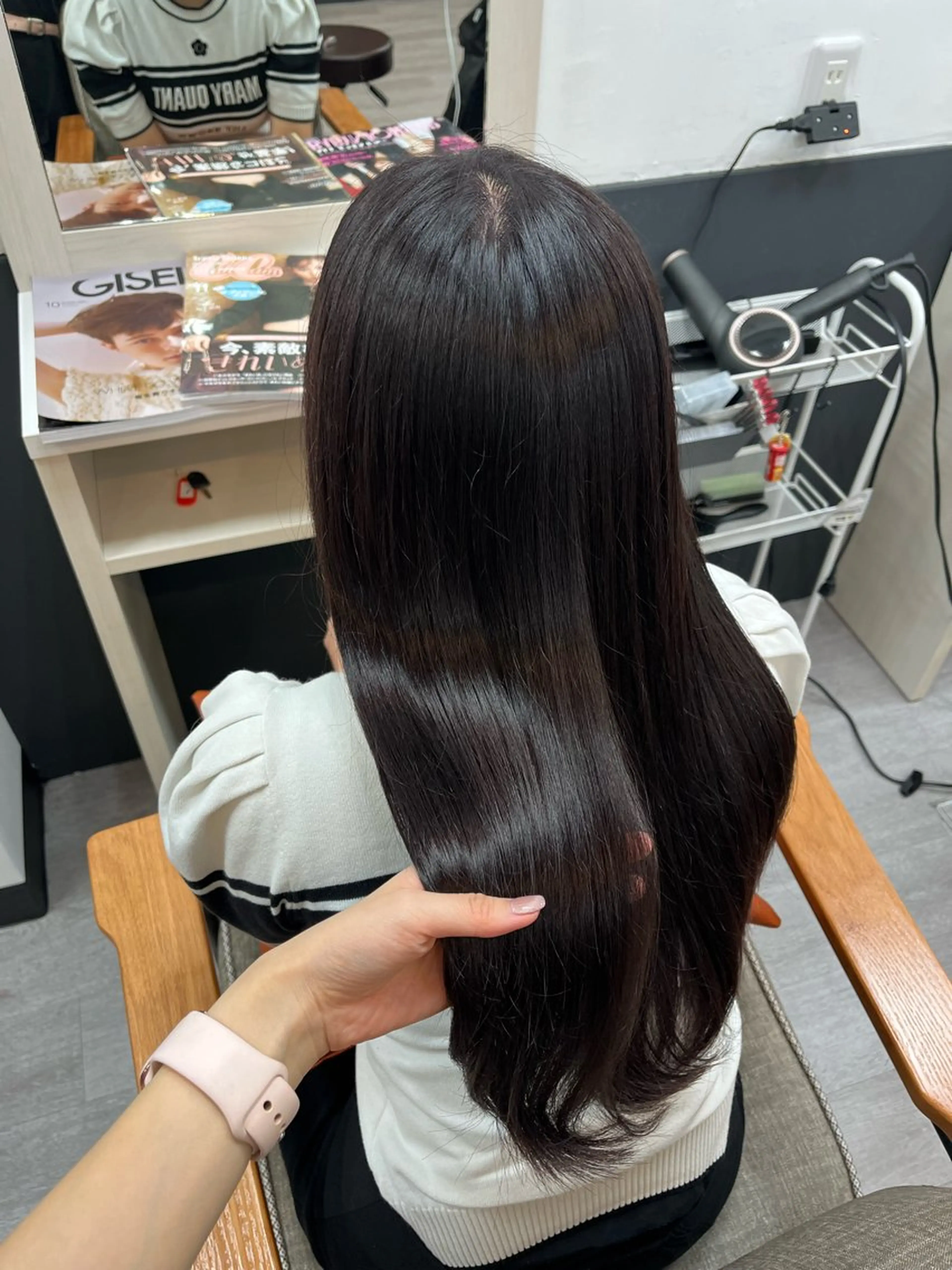 【✨絹のような艶髪✨】スタンダード髪質改善トリートメントの写真