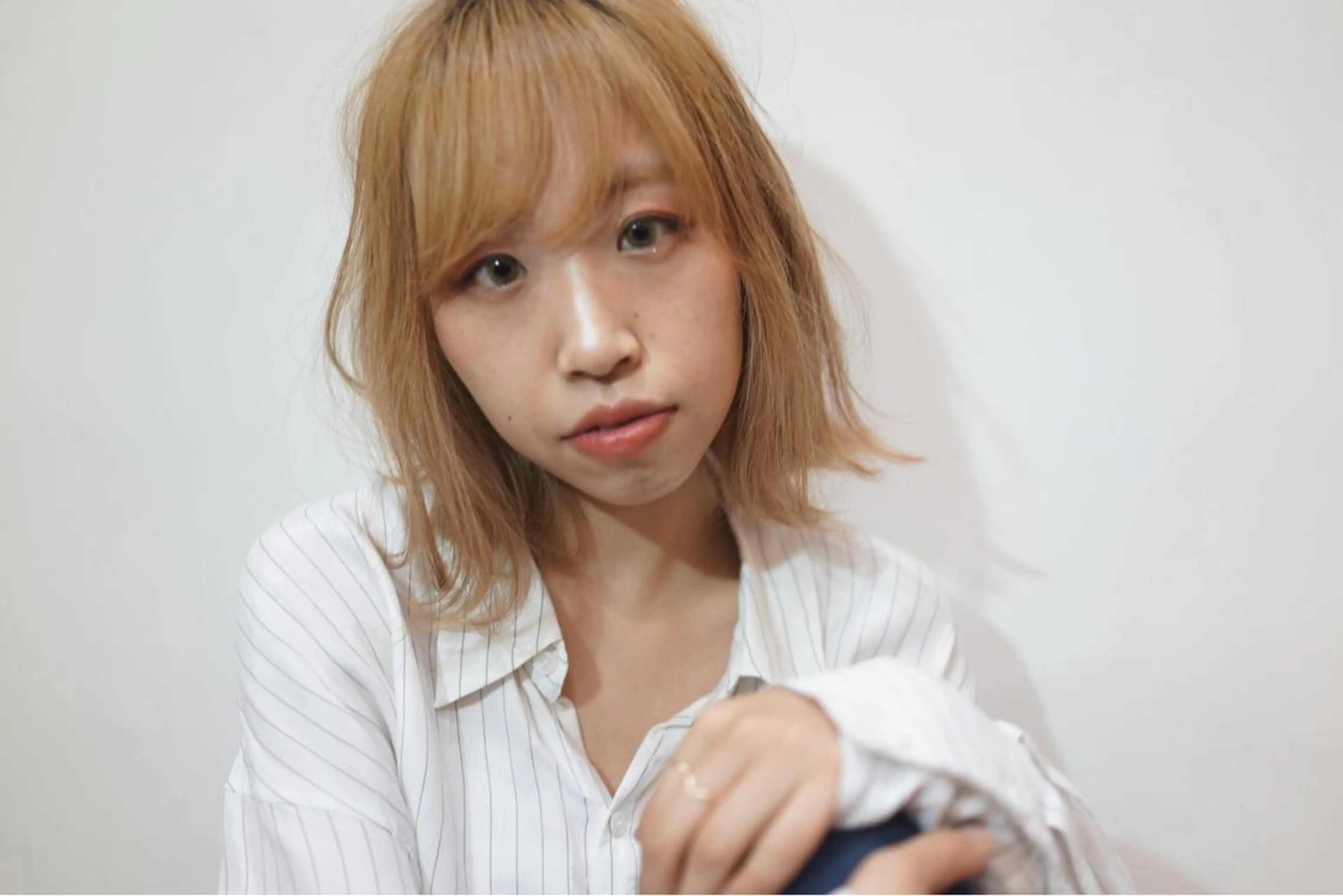 ミディアム 岡元 朗弘のヘアスタイル