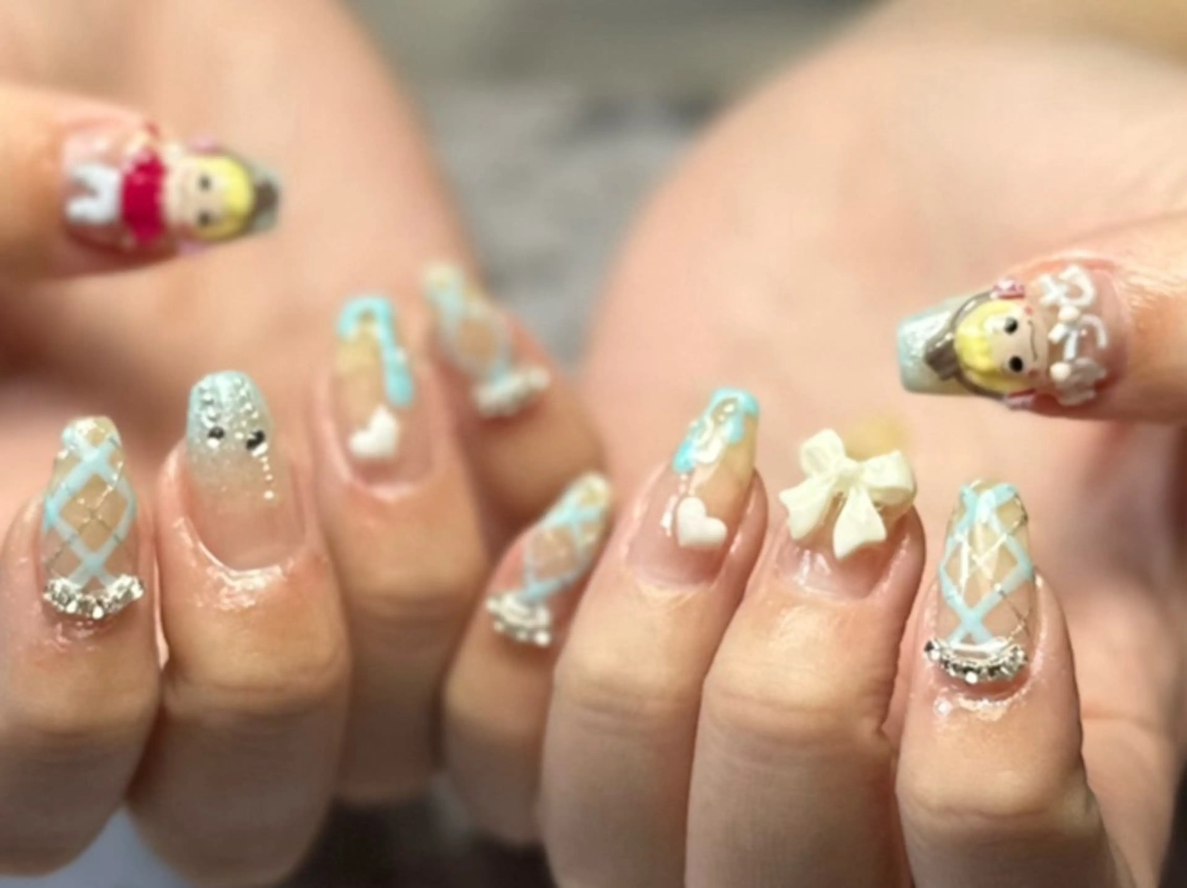 ネイル 持ち込み 新山 聖のネイルデザイン