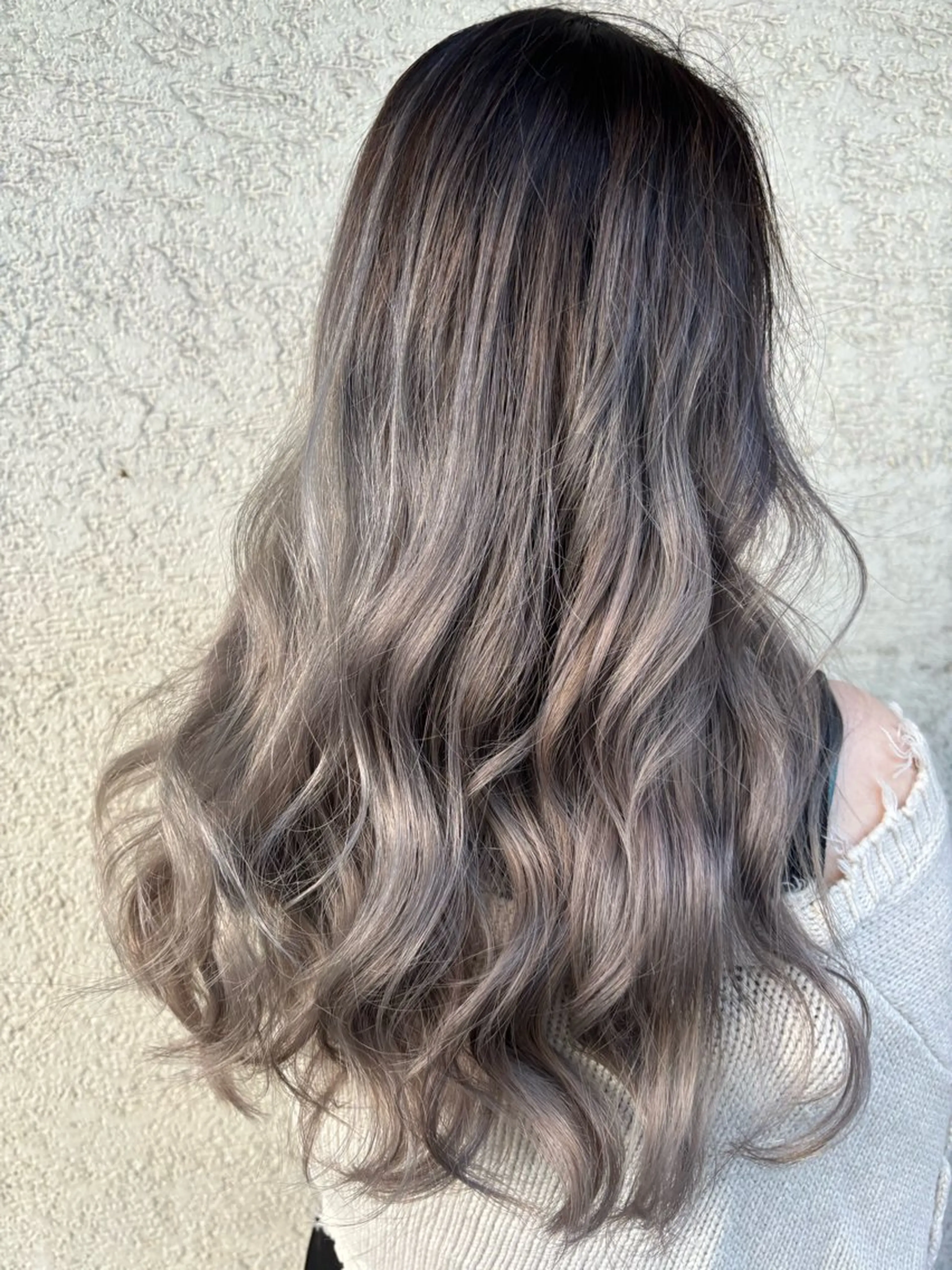 ロング ヘアカラー トリートメント 髪質改善・ハイトーン 🌈SENAのヘアスタイル