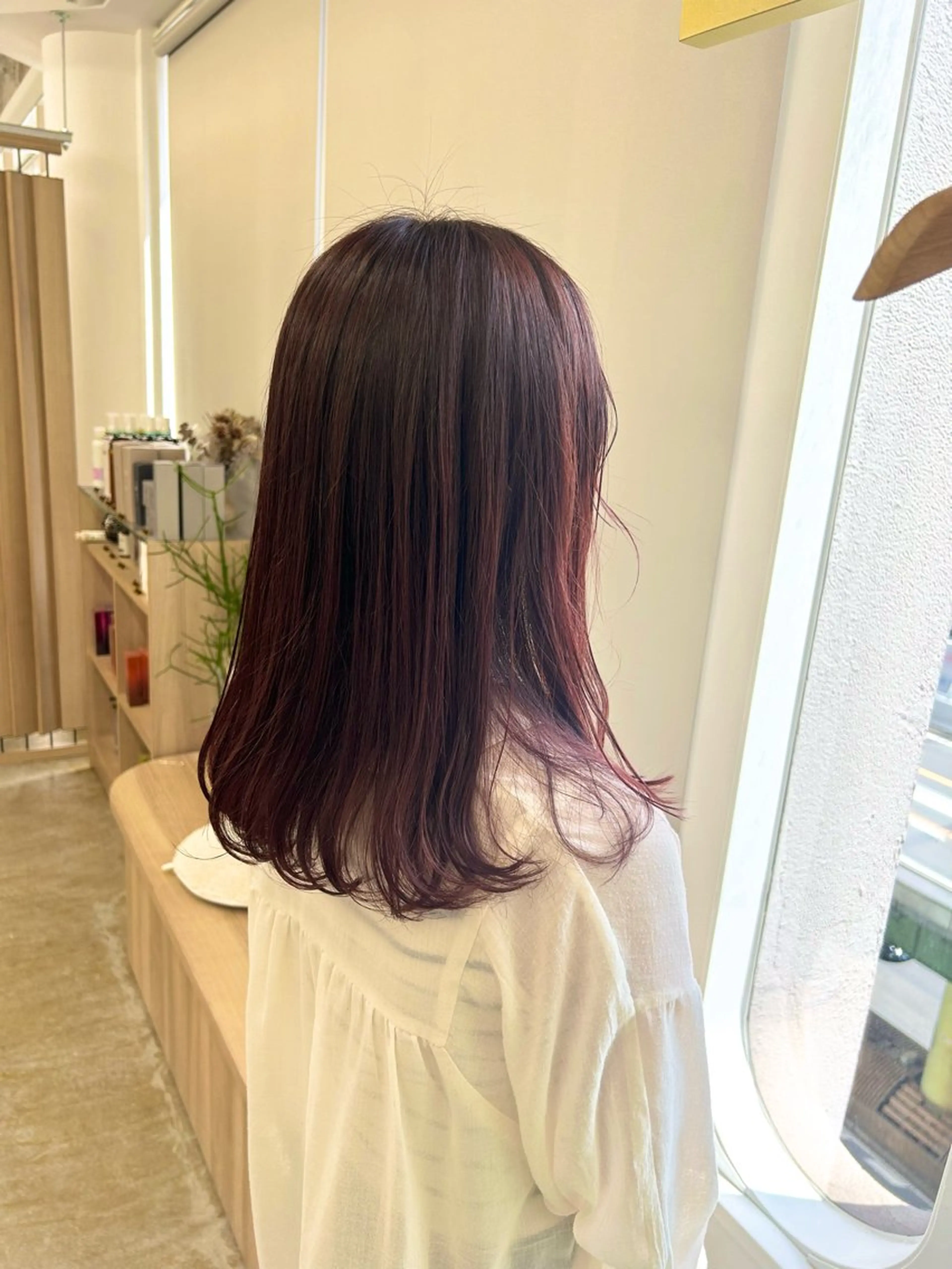 ロング カラー ブリーチ ブリーチなしカラー ピンクカラー カット ヘアカラー トリートメント Nanaha /レイヤーカットのヘアスタイル