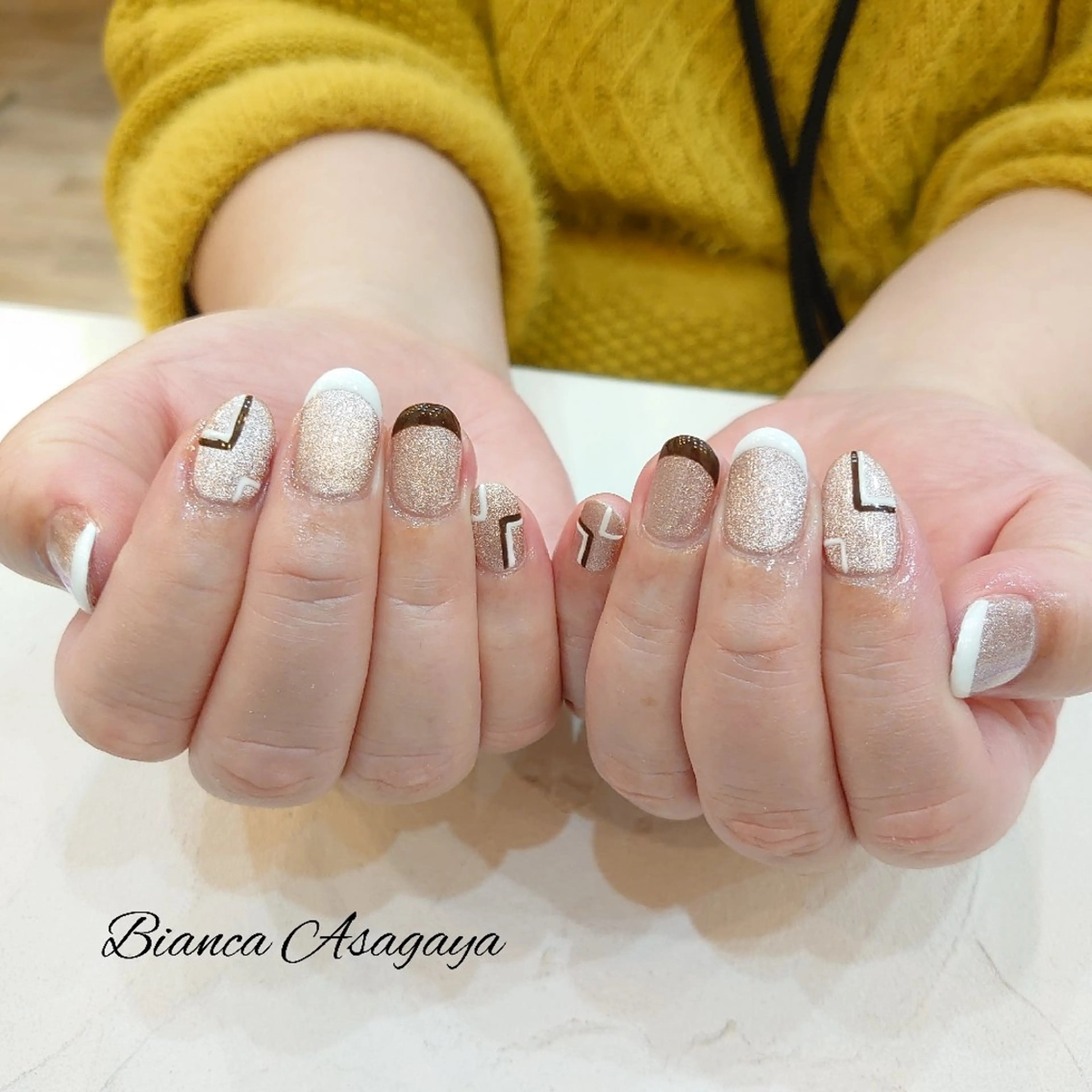 ネイル フレンチネイル ジェルネイル ニュアンスネイル パラジェル ハンドネイル Bianca TANAKAのネイルデザイン