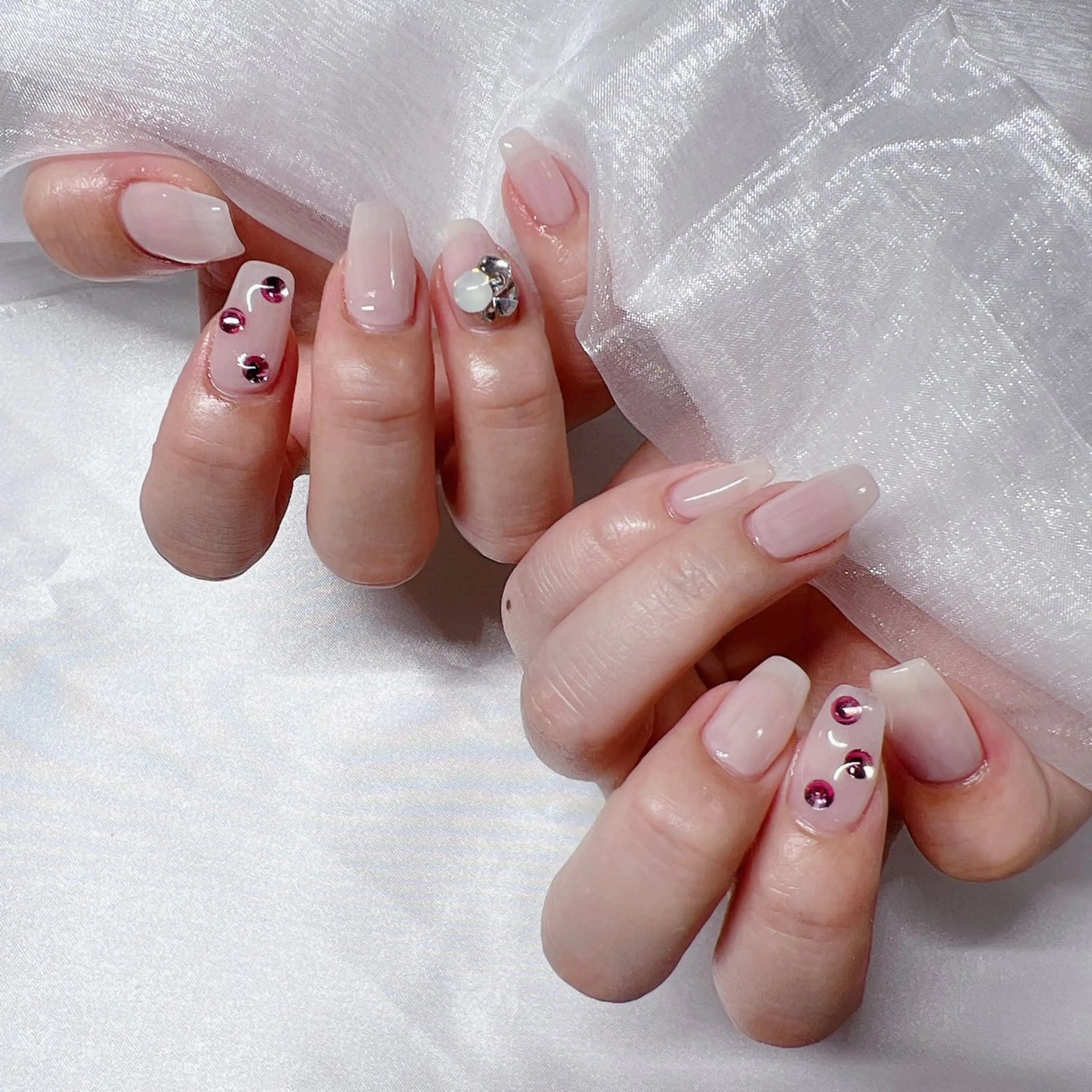 ネイル ジェルネイル 韓国ネイル マグネットネイル 持ち込み ニュアンスネイル -nail salon-Reward所属・nail salon Rewardのネイルデザイン