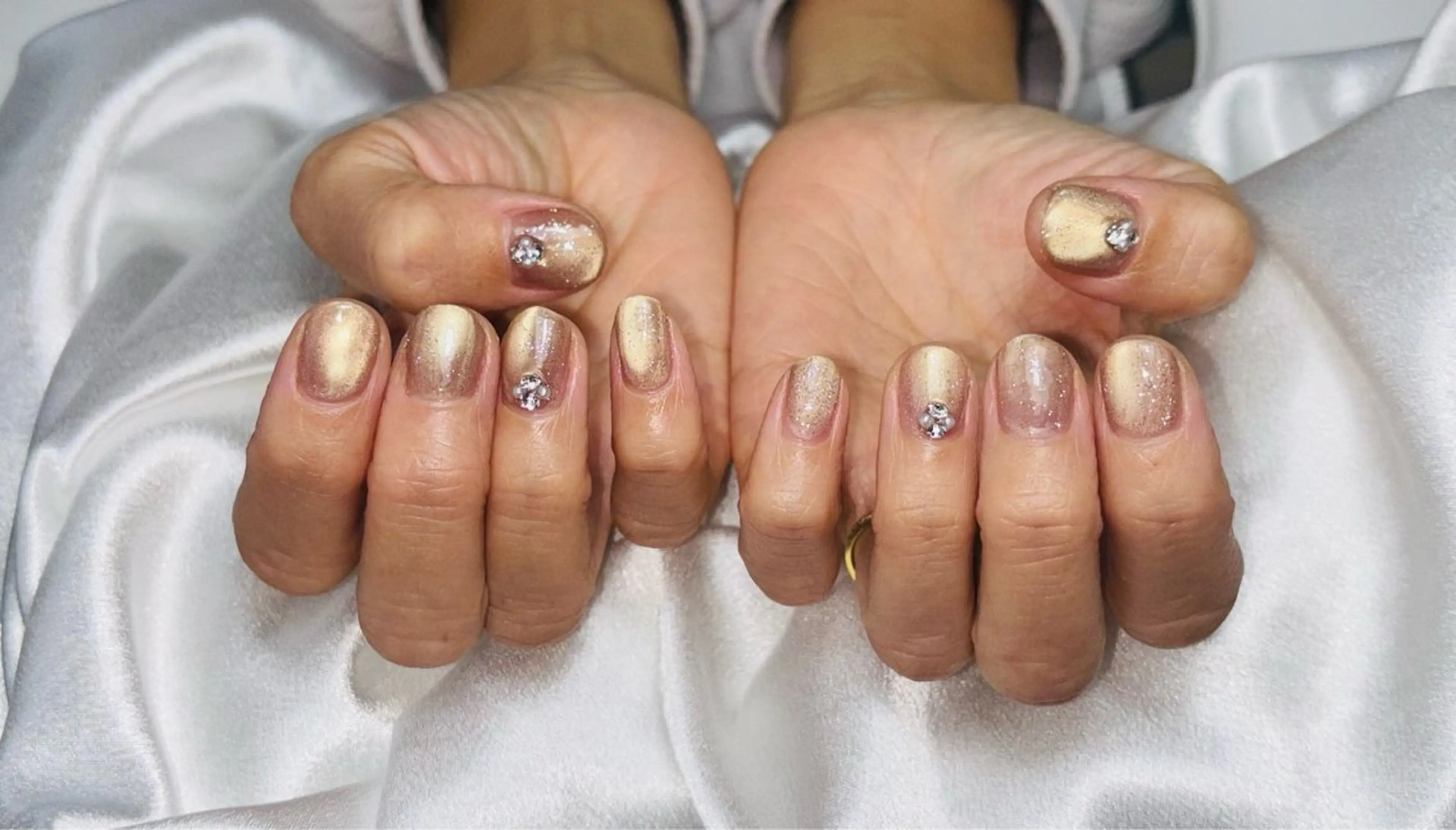 ネイル フラッシュネイル マグネットネイル ハンドネイル BONNIE NAILのネイルデザイン