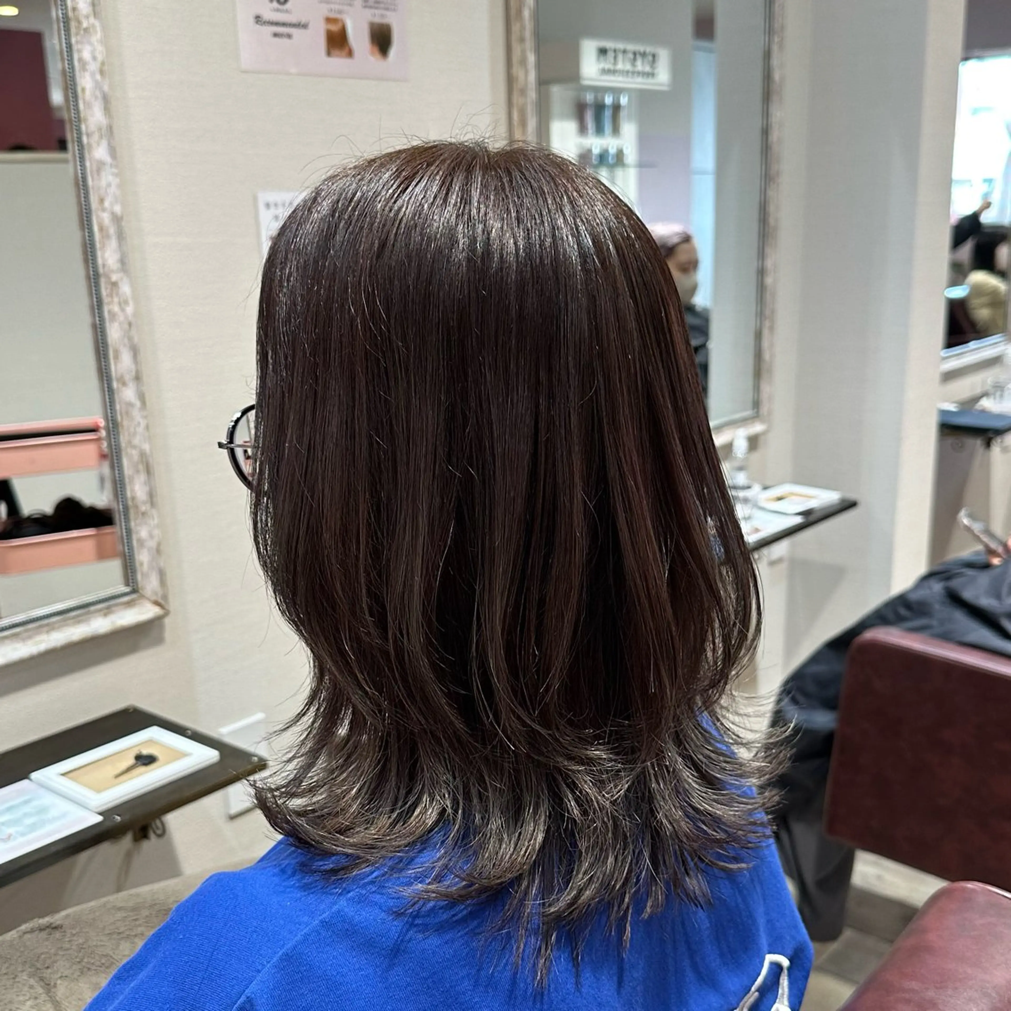 ミディアム レイヤーカット ウルフカット 柔らかいcolor ￤韓国￤🩰マユ🩰のヘアスタイル