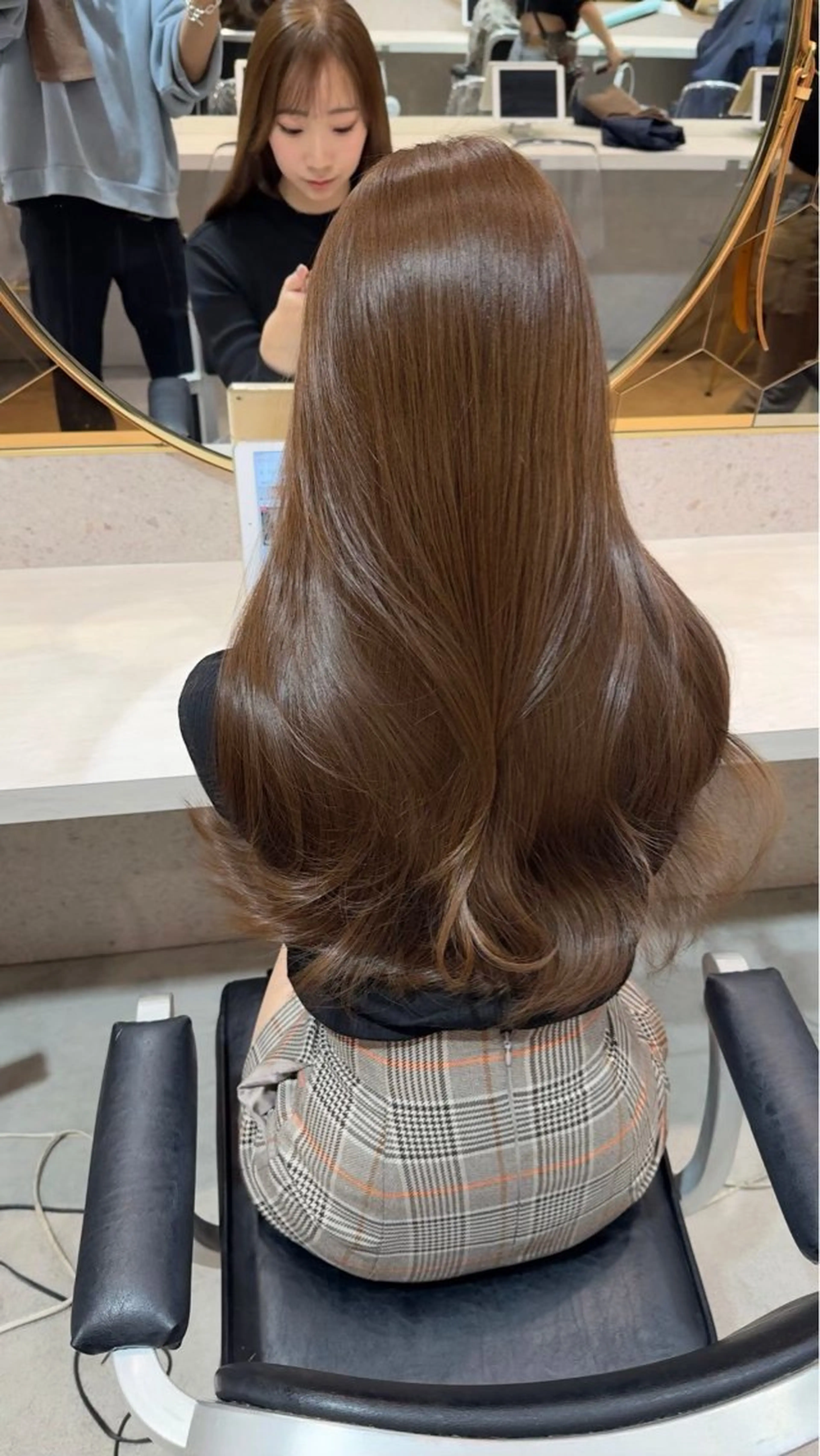 ロング カラー 中村 珠笑のヘアスタイル