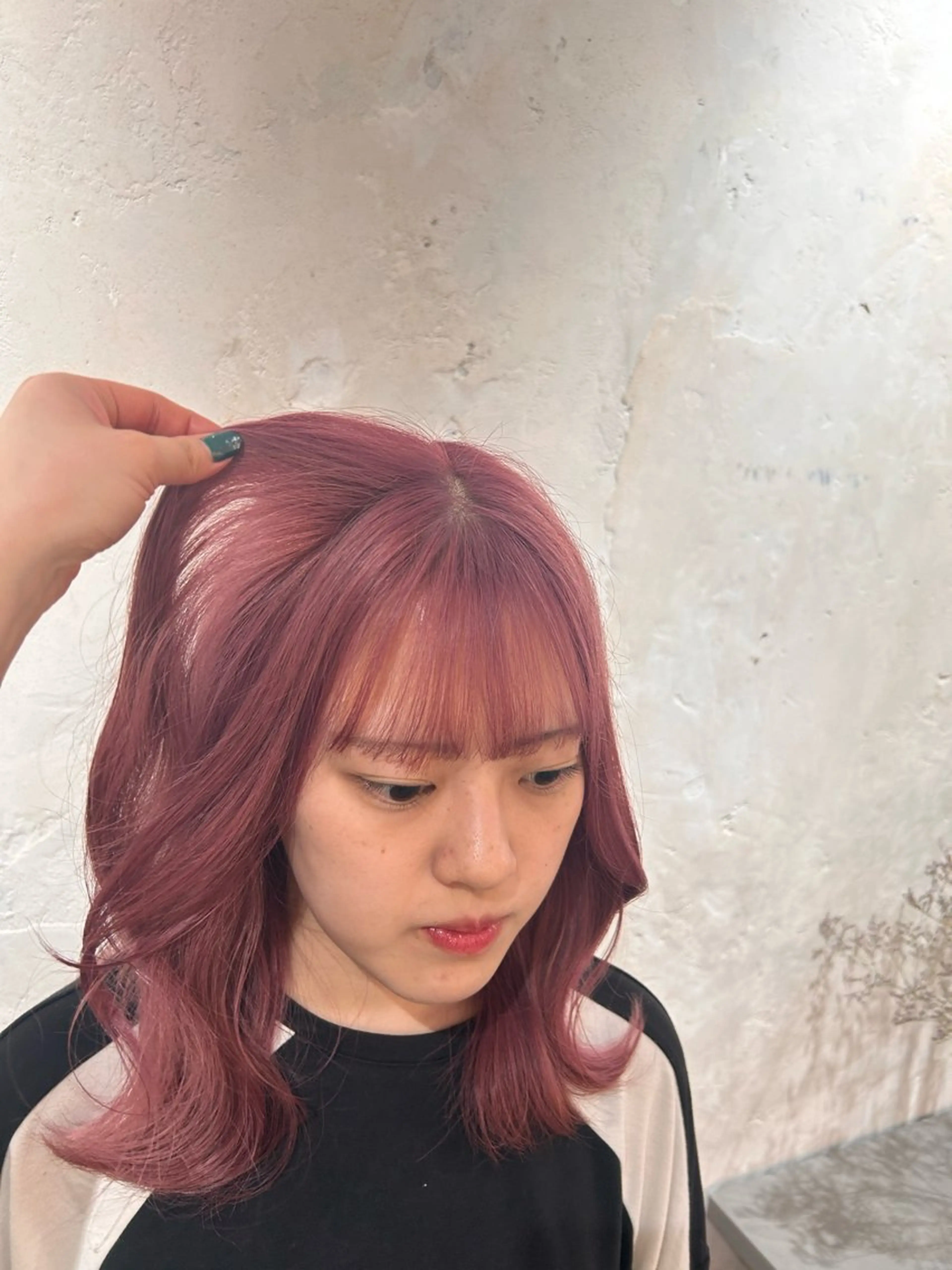 セミロング ヘアカラー 艶カラー🌟 kanonのヘアスタイル