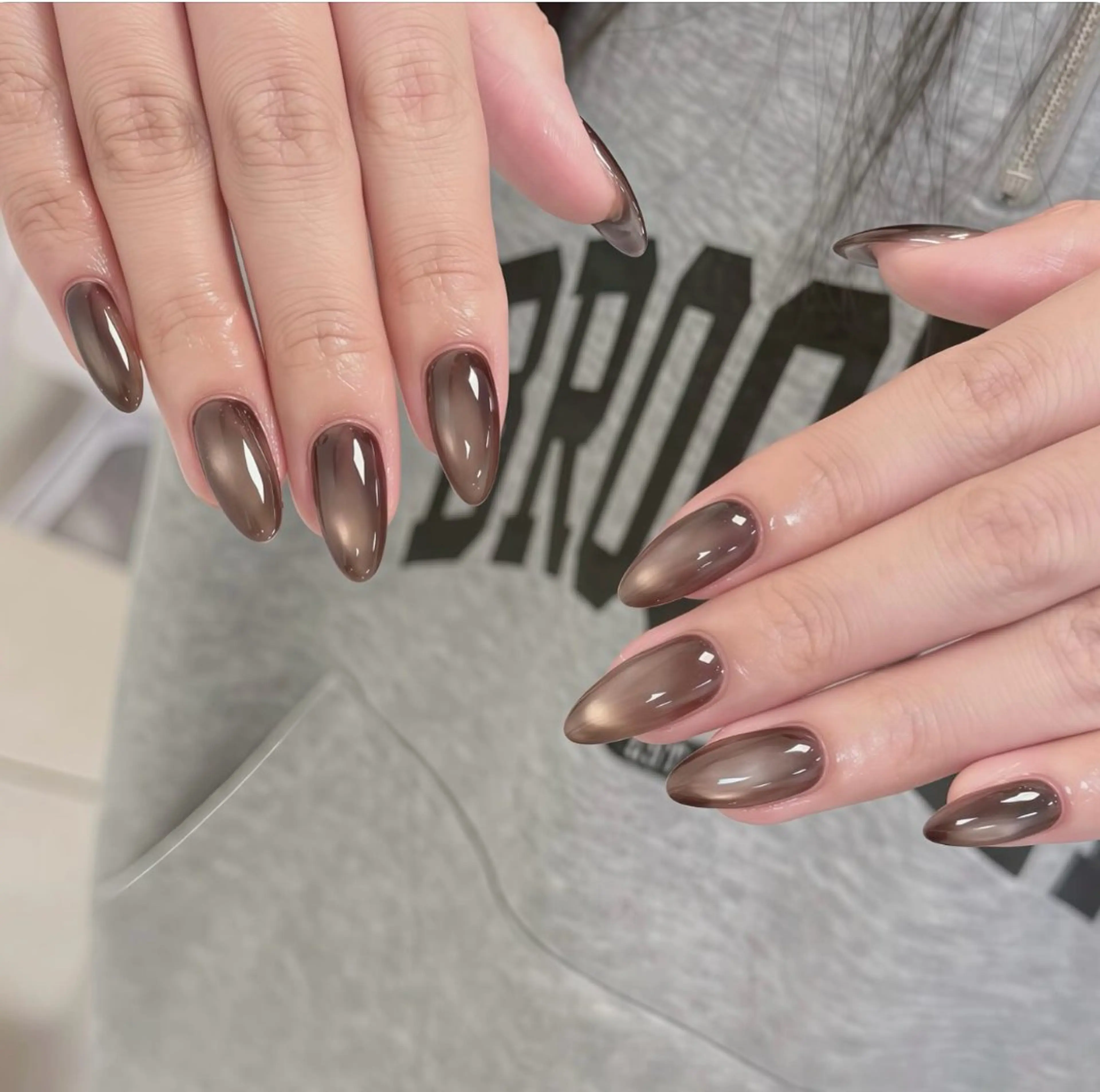 自爪ピカピカ☆マグネットワンカラー《新規ジェルオフ無料》の写真