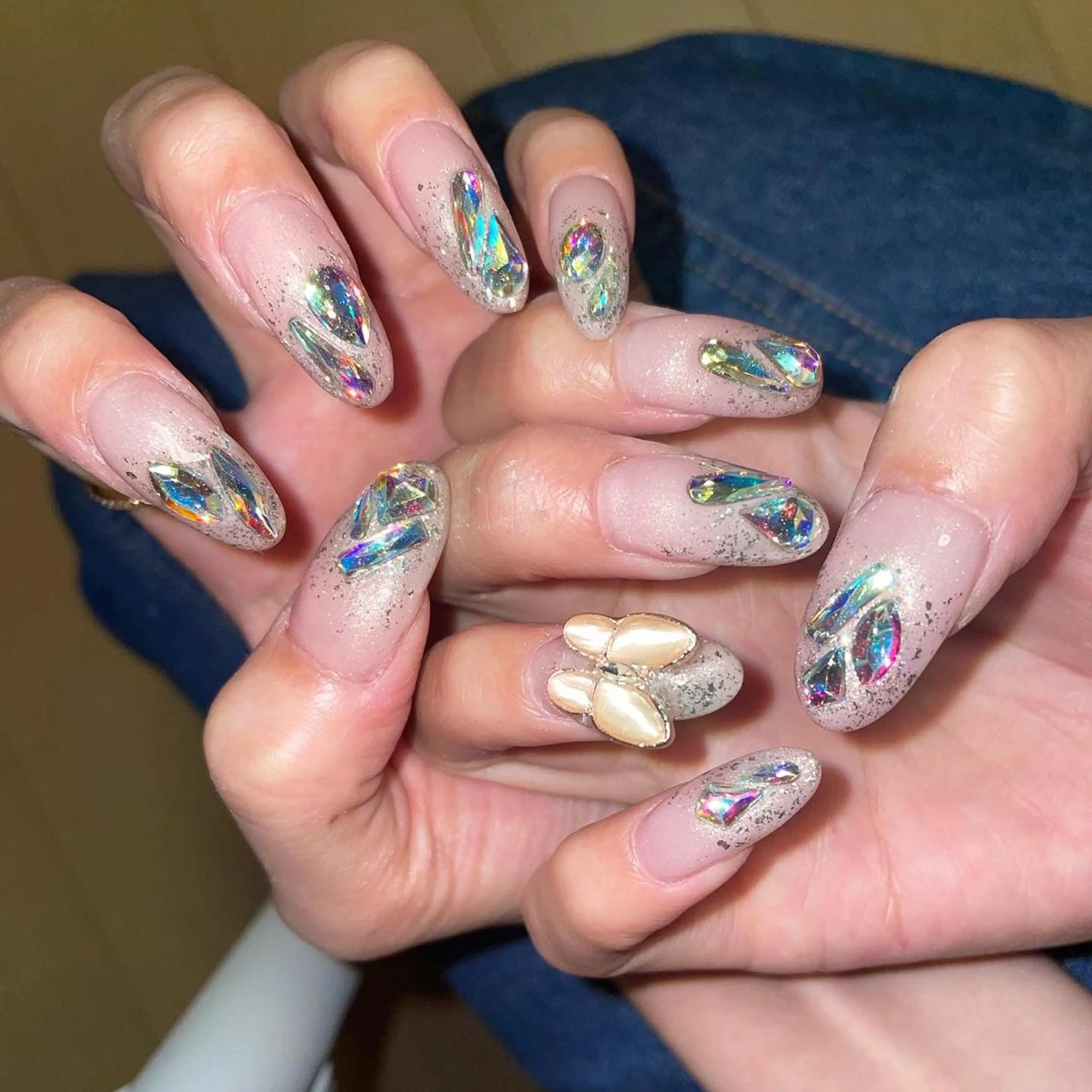 セミロング ネイル Parfum パルファンのネイルデザイン