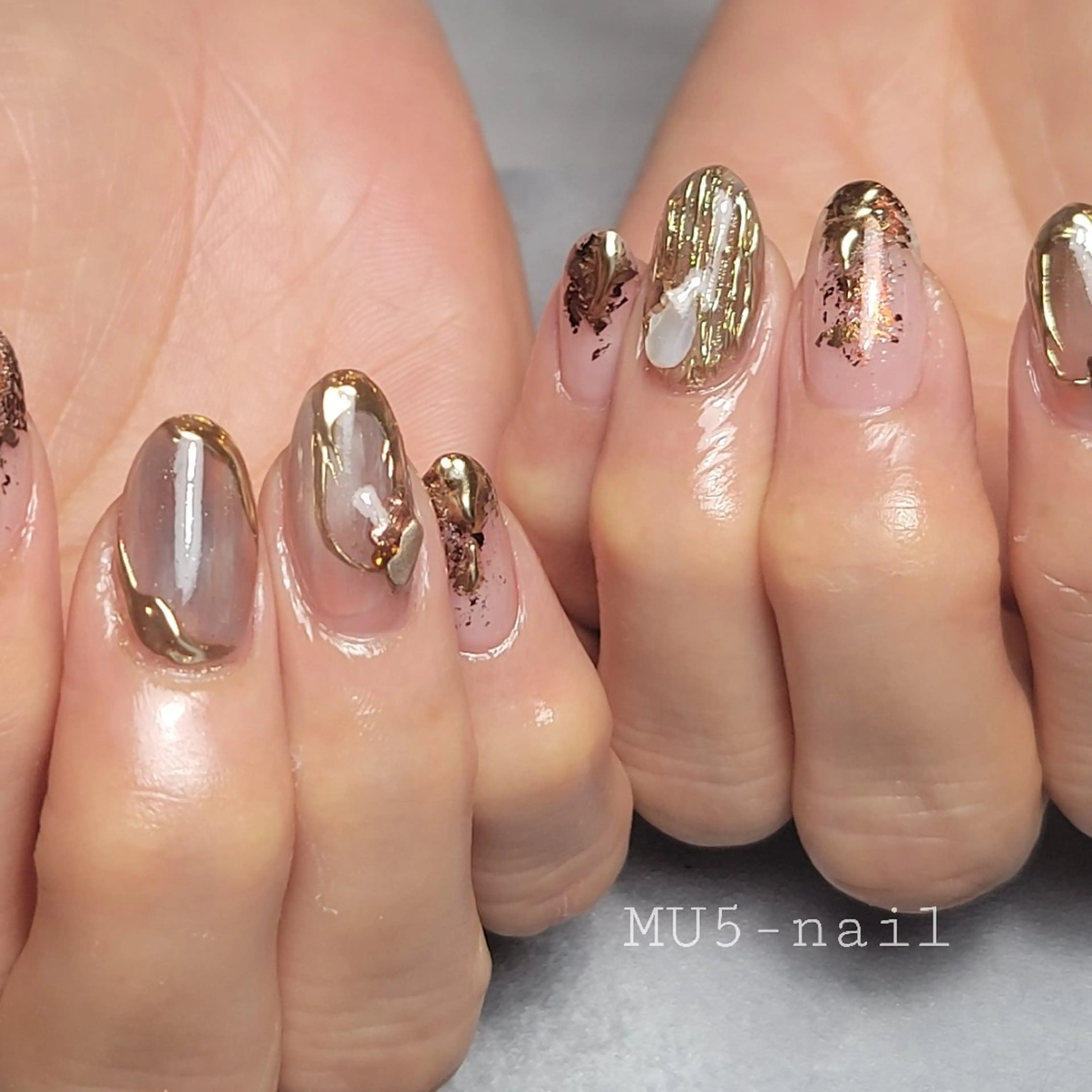 ネイル ニュアンスネイル MU5-nail 金山ネイルサロンのネイルデザイン