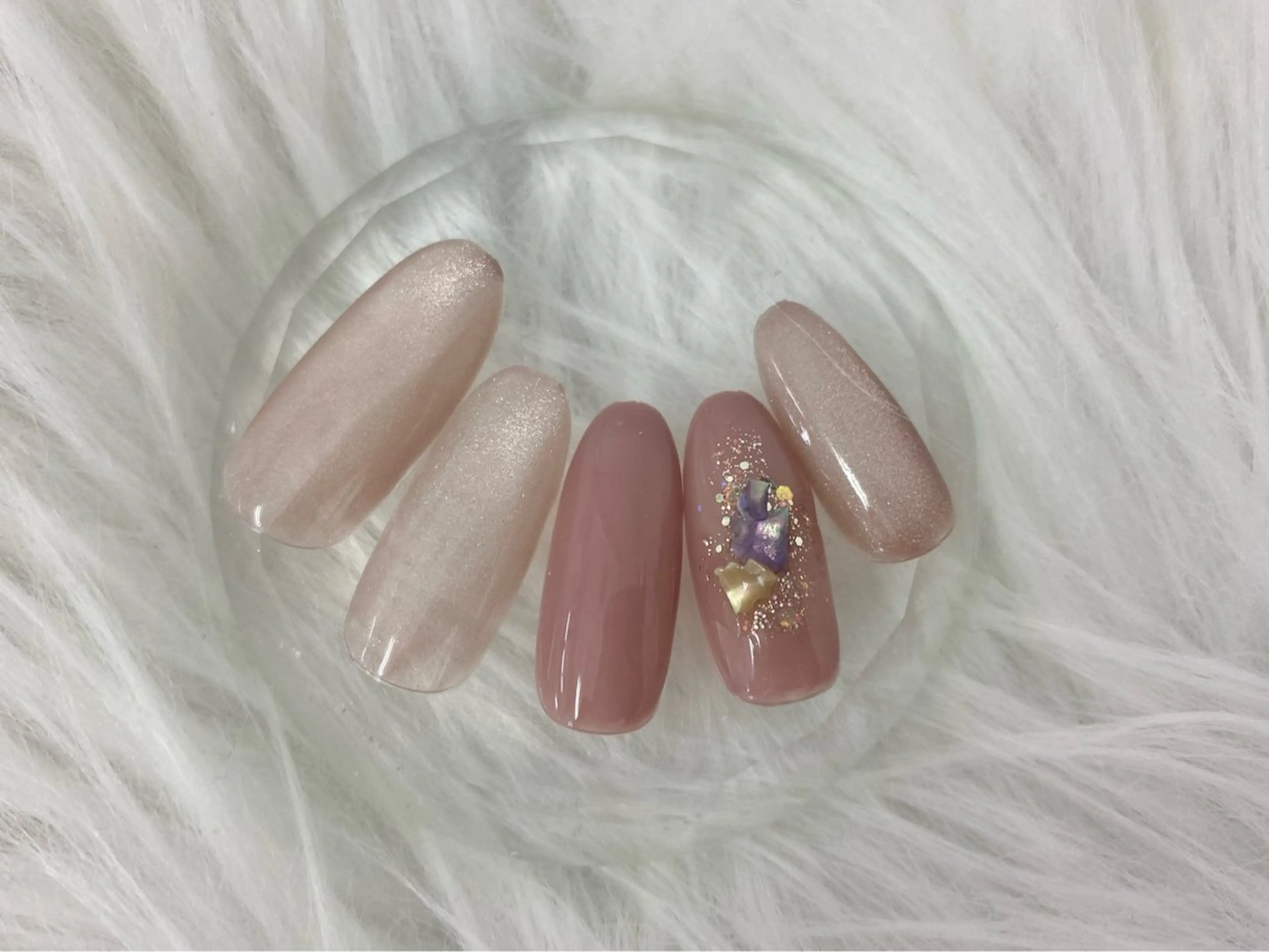 ネイル reyel Aのネイルデザイン