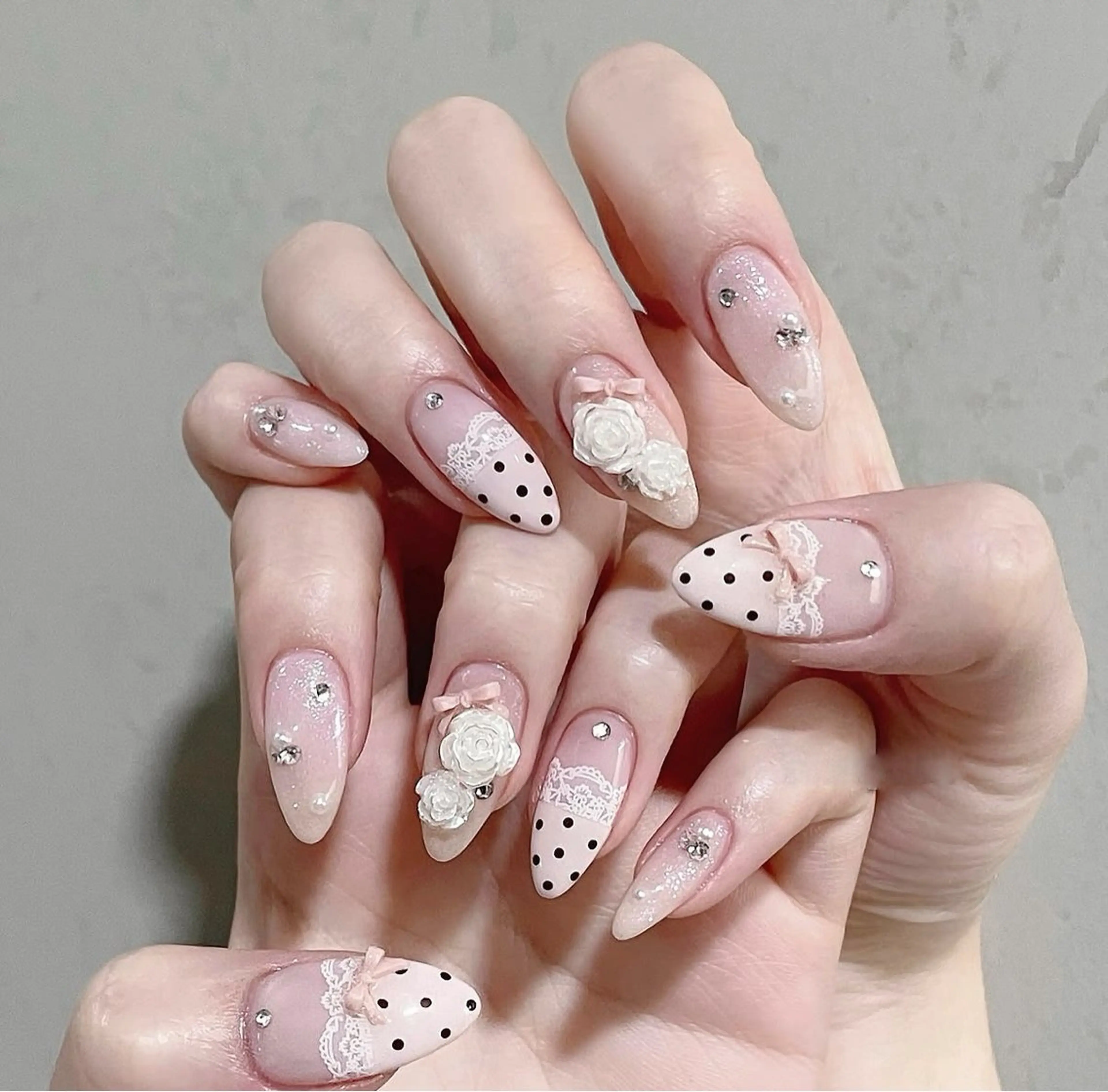 ネイル アートネイル ボルドー フレンチネイル ジェルネイル 氷ネイル・うるうるネイル ハンドネイル Julie Nailのネイルデザイン