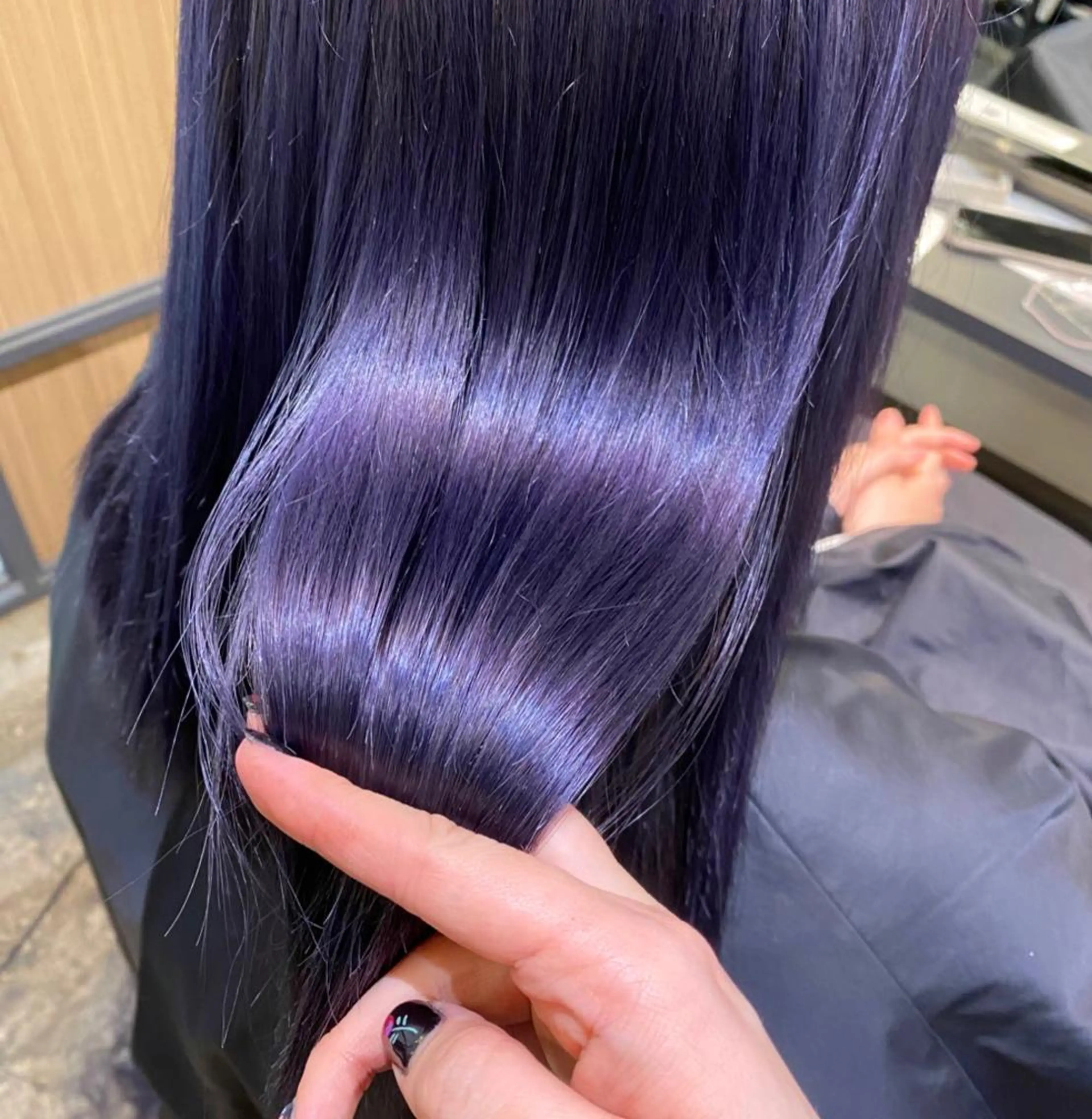 ロング カラー マンツーマン女性 美容師 奏のヘアスタイル
