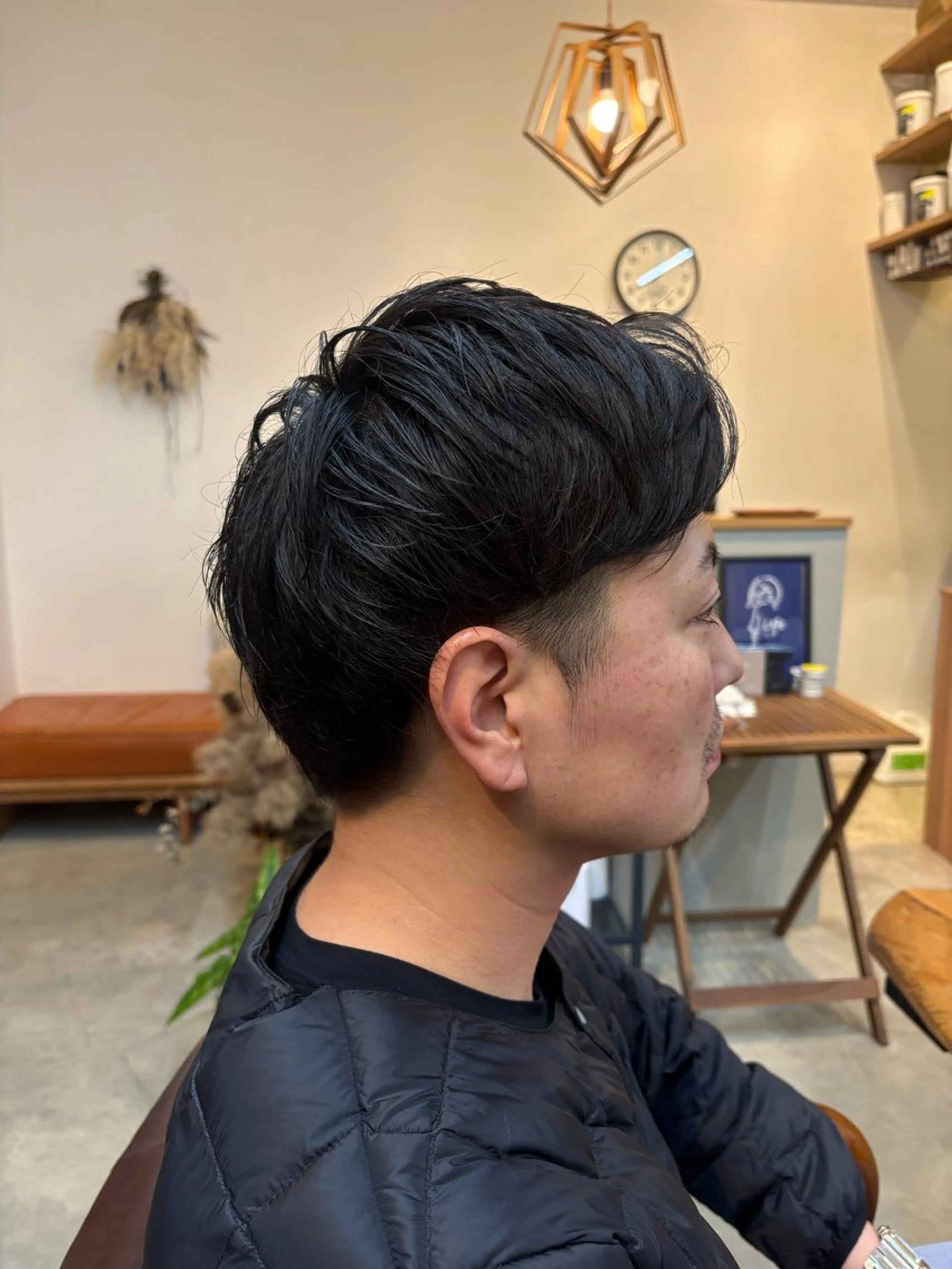 ショート メンズ 刈り上げ カット 吉沢 史翔のヘアスタイル