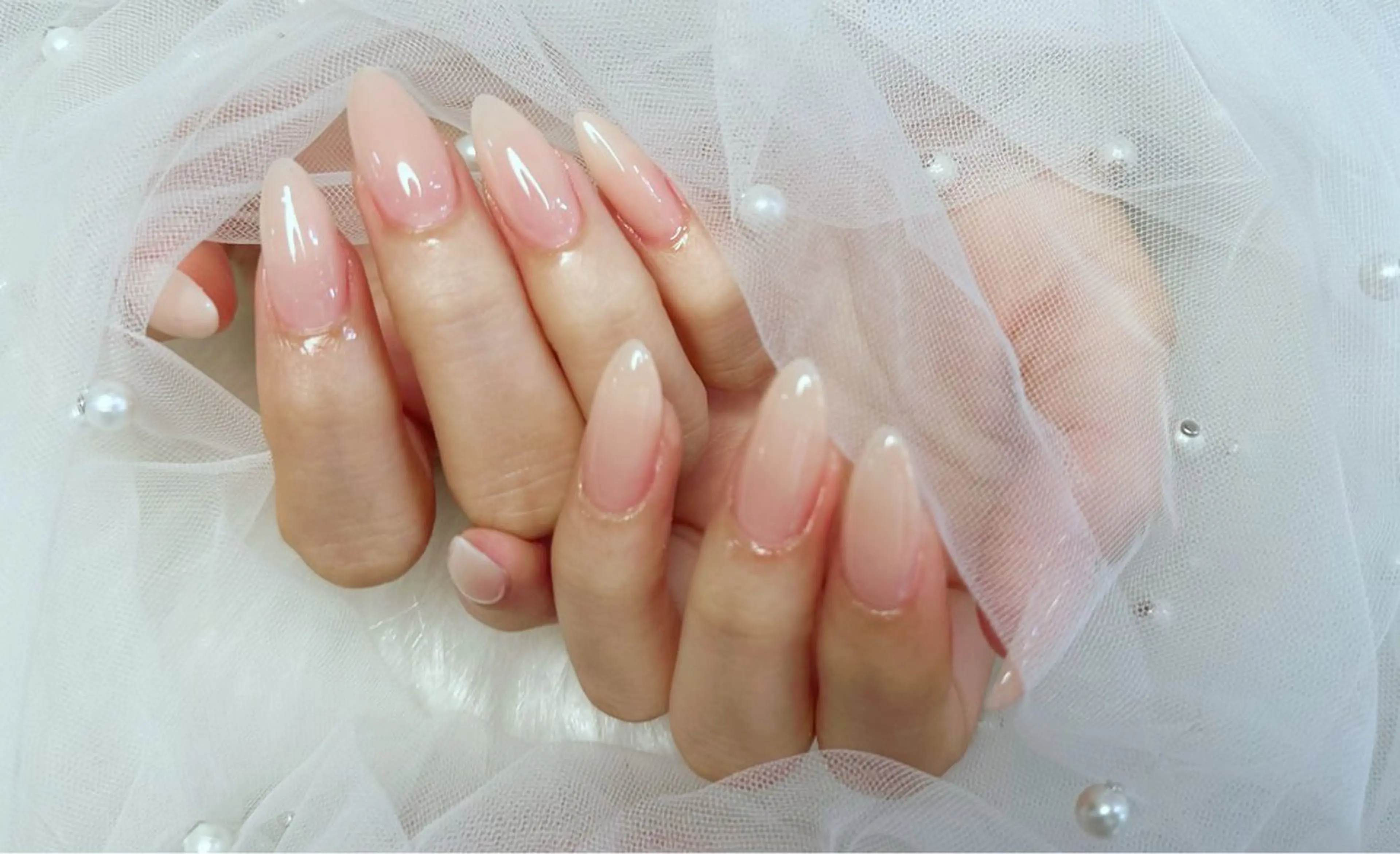 ネイル ハンドネイル 渋谷T&B りお ロング無制限中💫のネイルデザイン