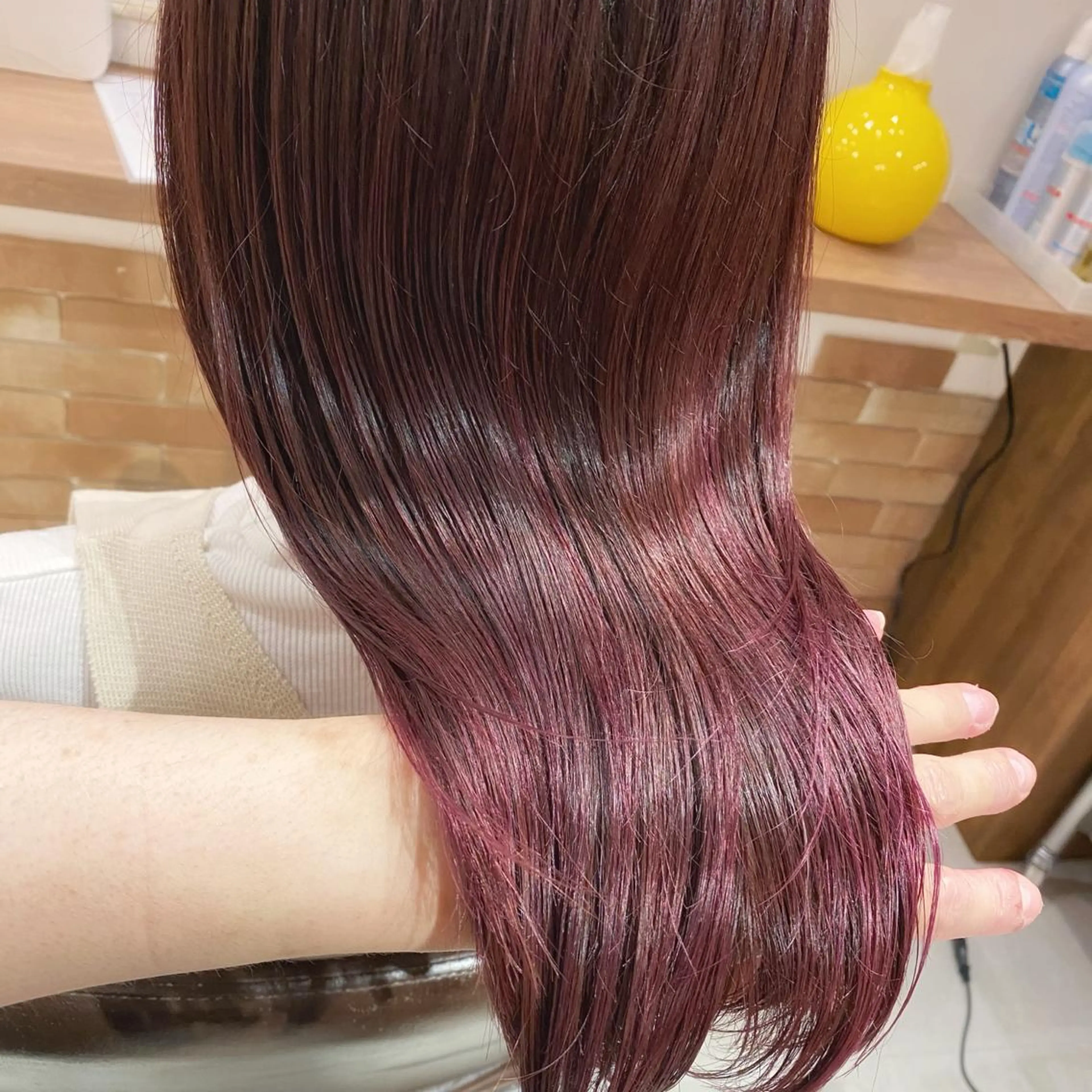 セミロング カラー ブリーチ ピンクカラー ピンクパープル パープルカラー 髪質改善 髪質改善特化 安東駿介のヘアスタイル