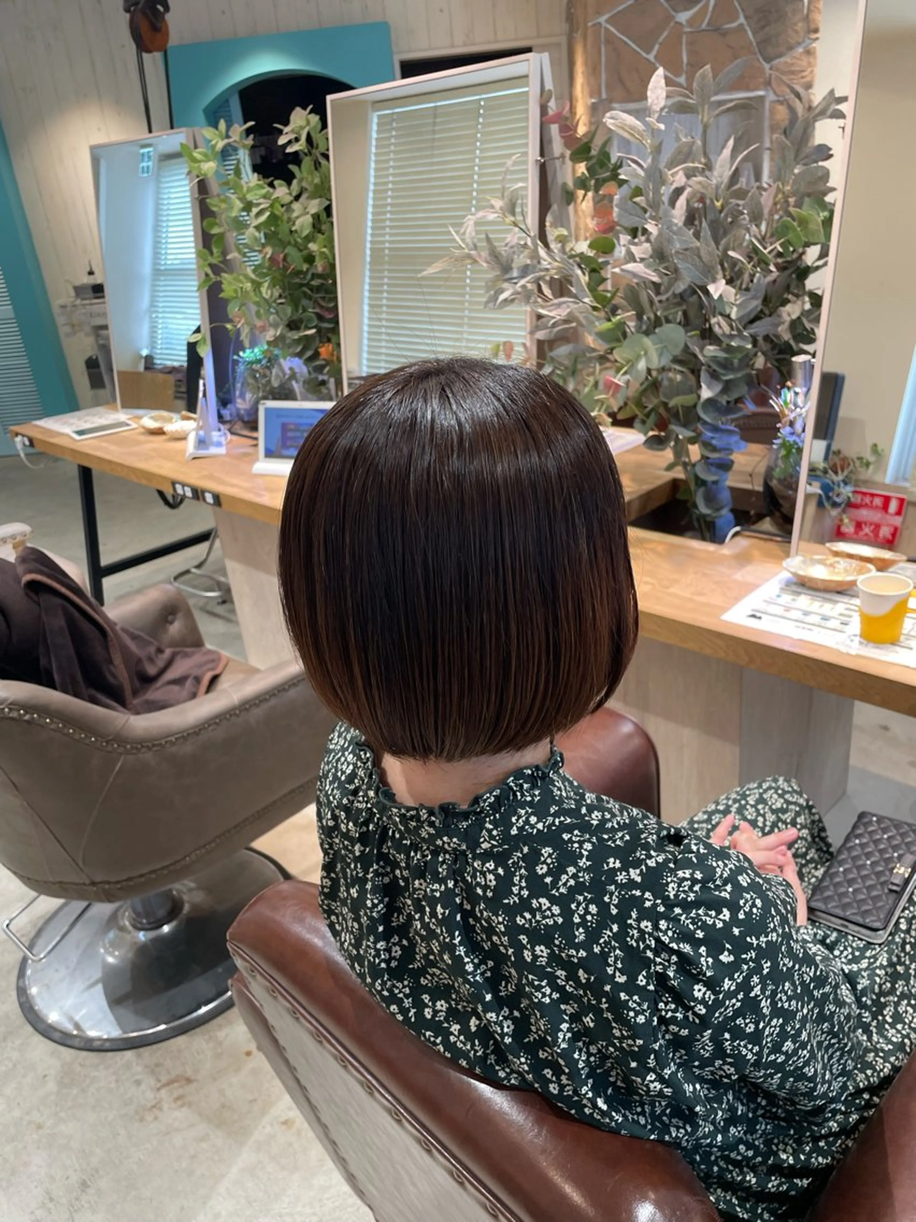 ショート カラー ボブ 麻生 雪菜のマツエク・マツパデザイン