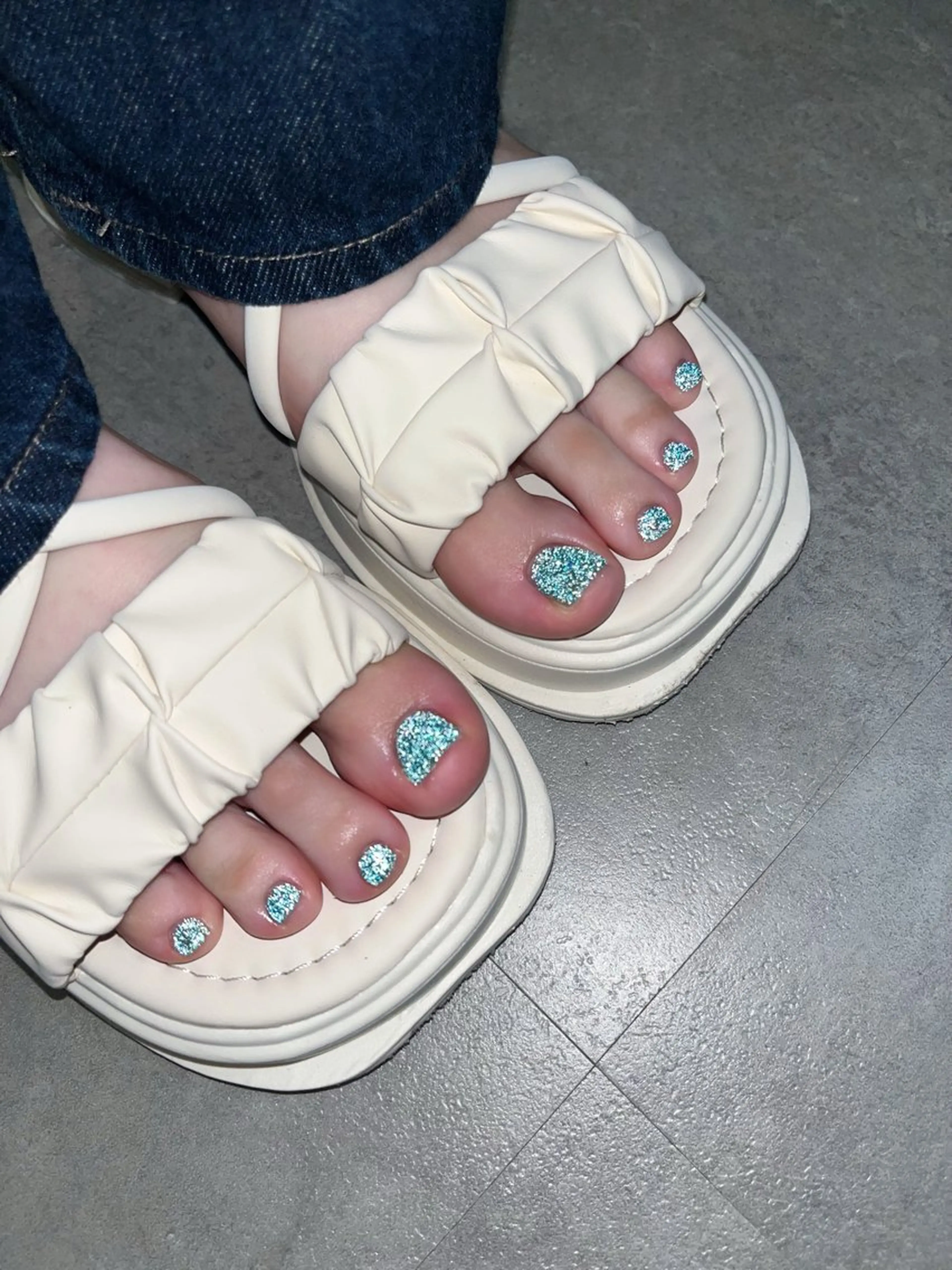 ネイル フラッシュネイル KOKONA 🎀のネイルデザイン