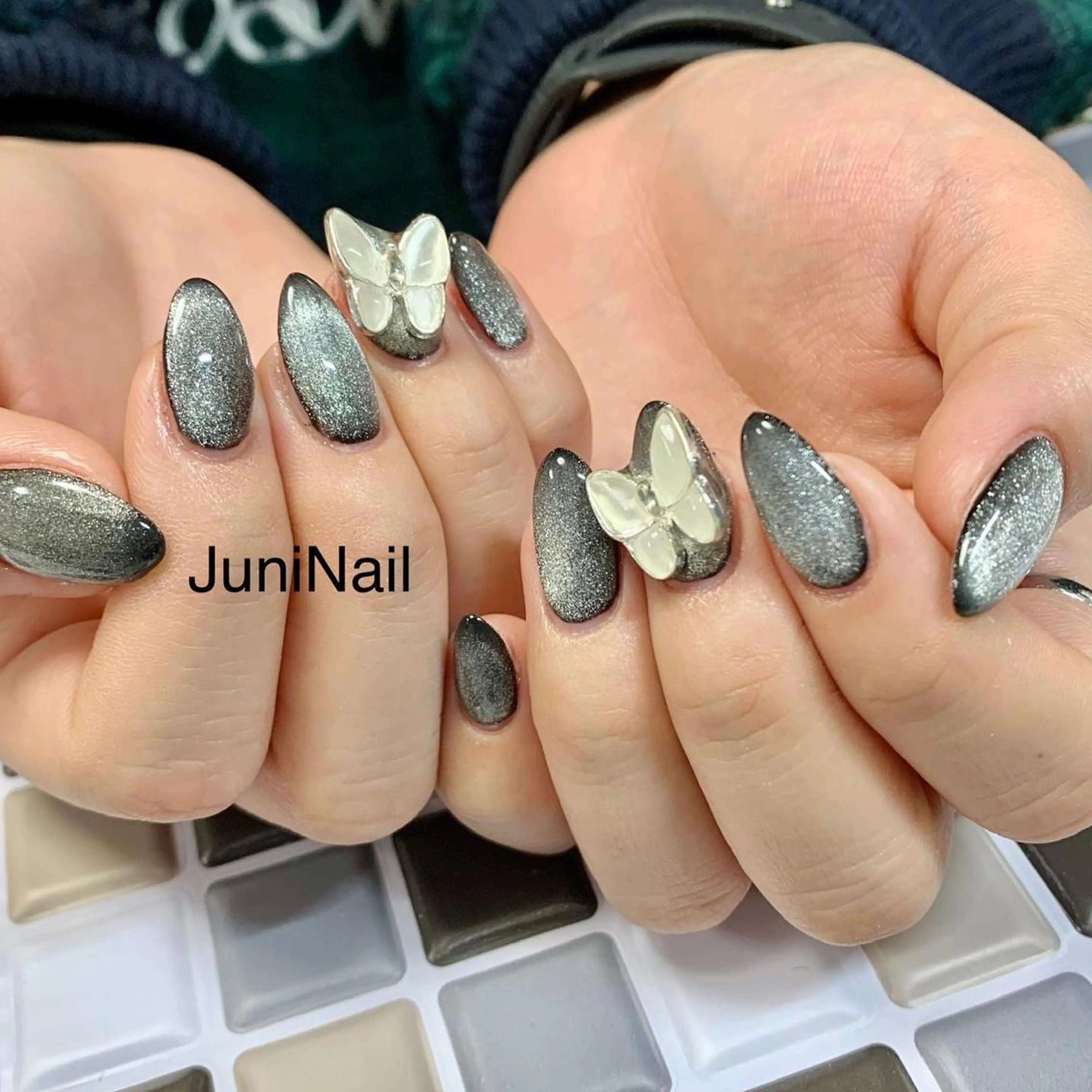 ネイル オーロラネイル クリアネイル 成人式 フラッシュネイル フレンチネイル ハンドネイル JuniNail 주니네일🇰🇷suのネイルデザイン