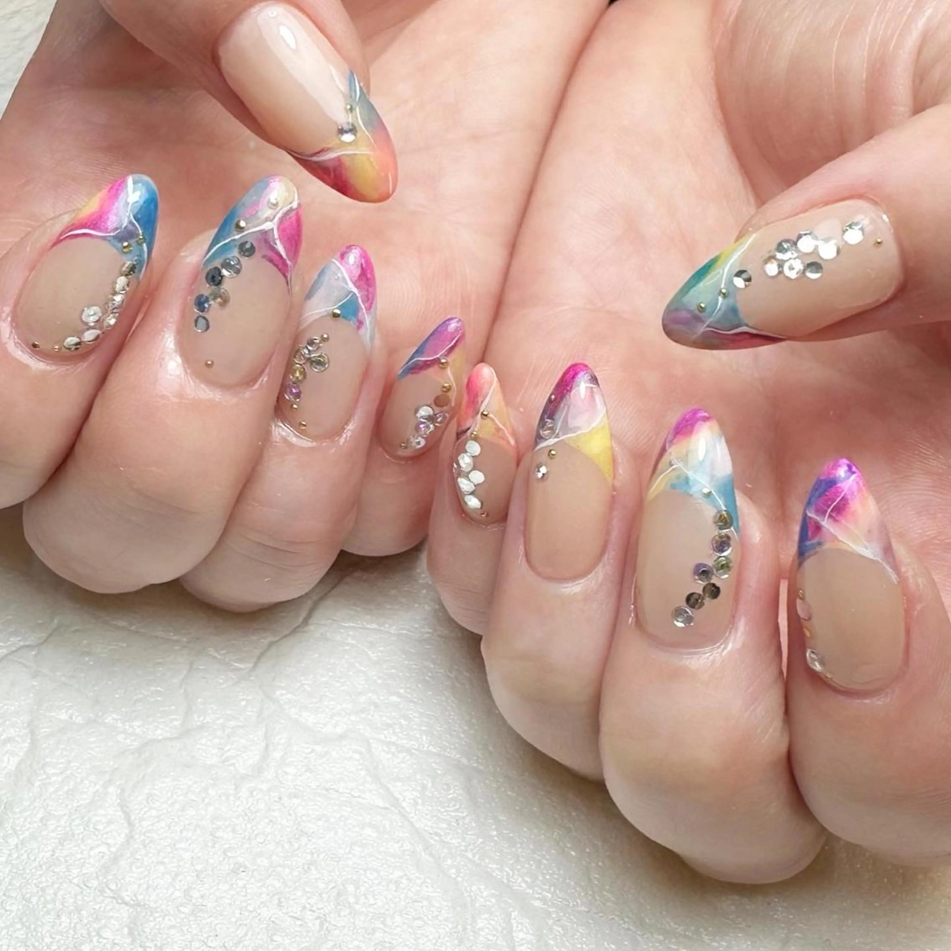 ネイル フレンチネイル ハンドネイル ameria meguのネイルデザイン