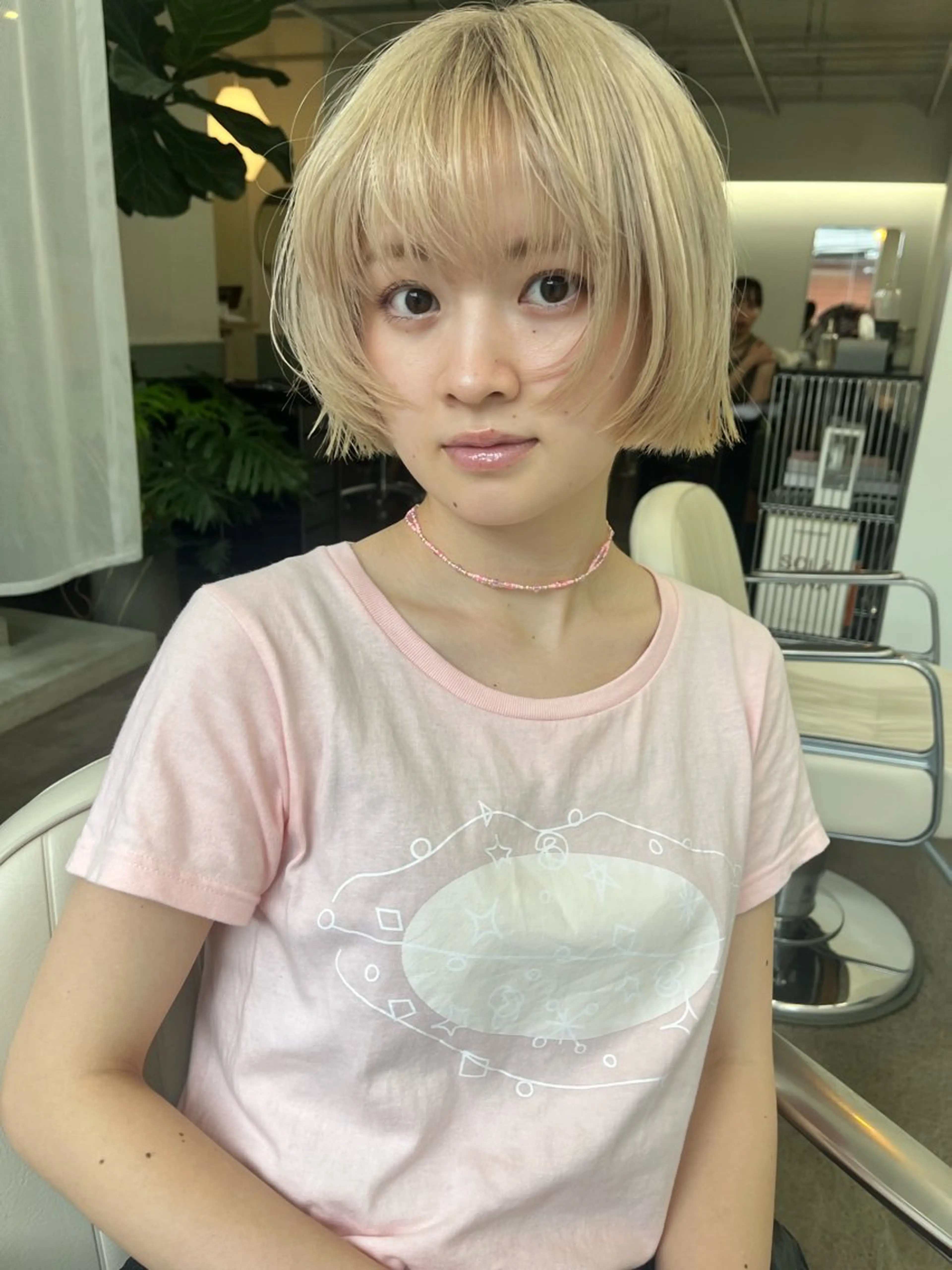 ショート カラー カット ヘアカラー トリートメント レイヤー/ケアパーマ /ニュアンス/モードのヘアスタイル