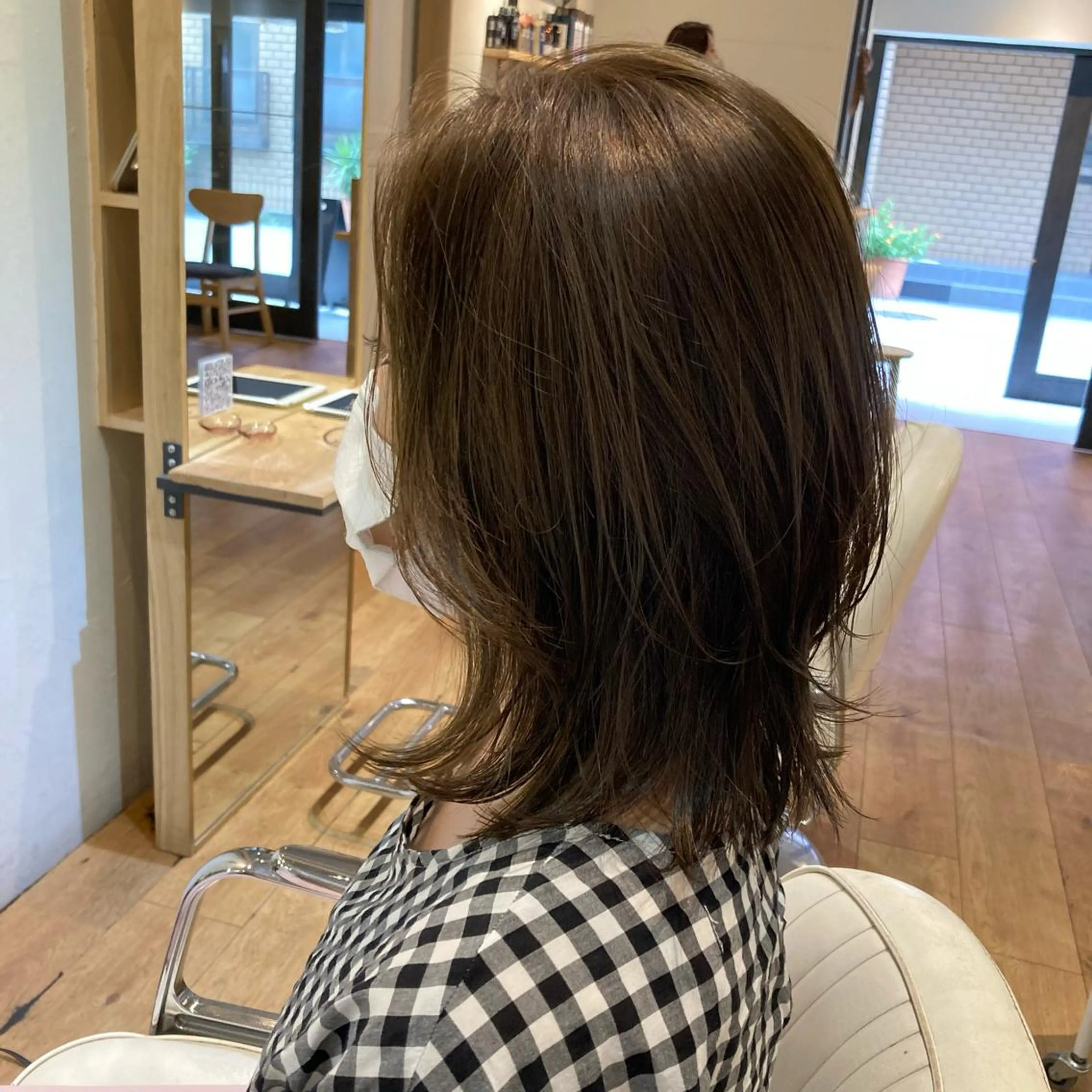 ミディアム 伸ばしかけ NEWI 京橋 京橋【tomomi】のヘアスタイル