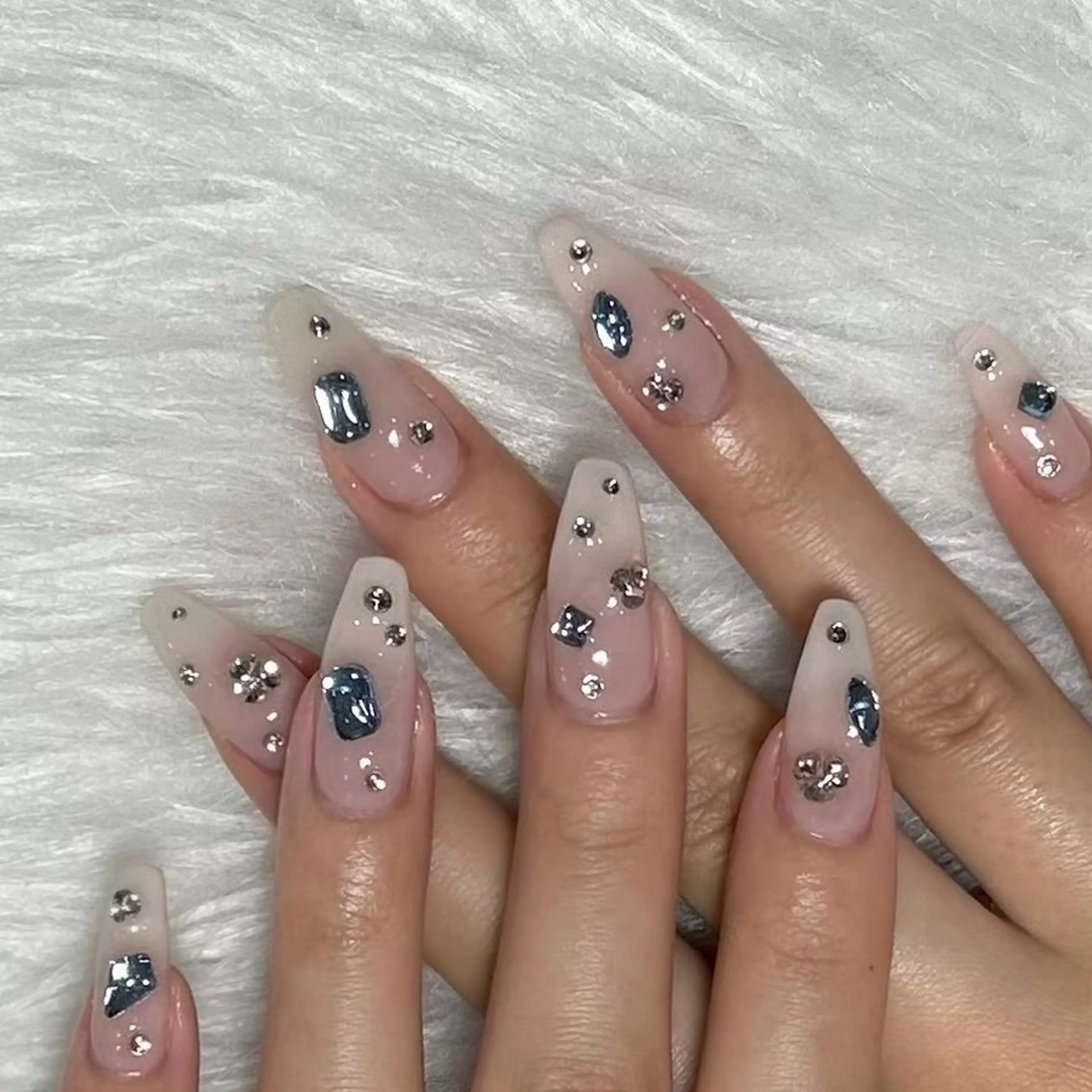 ネイル EmaNail Rinaのネイルデザイン