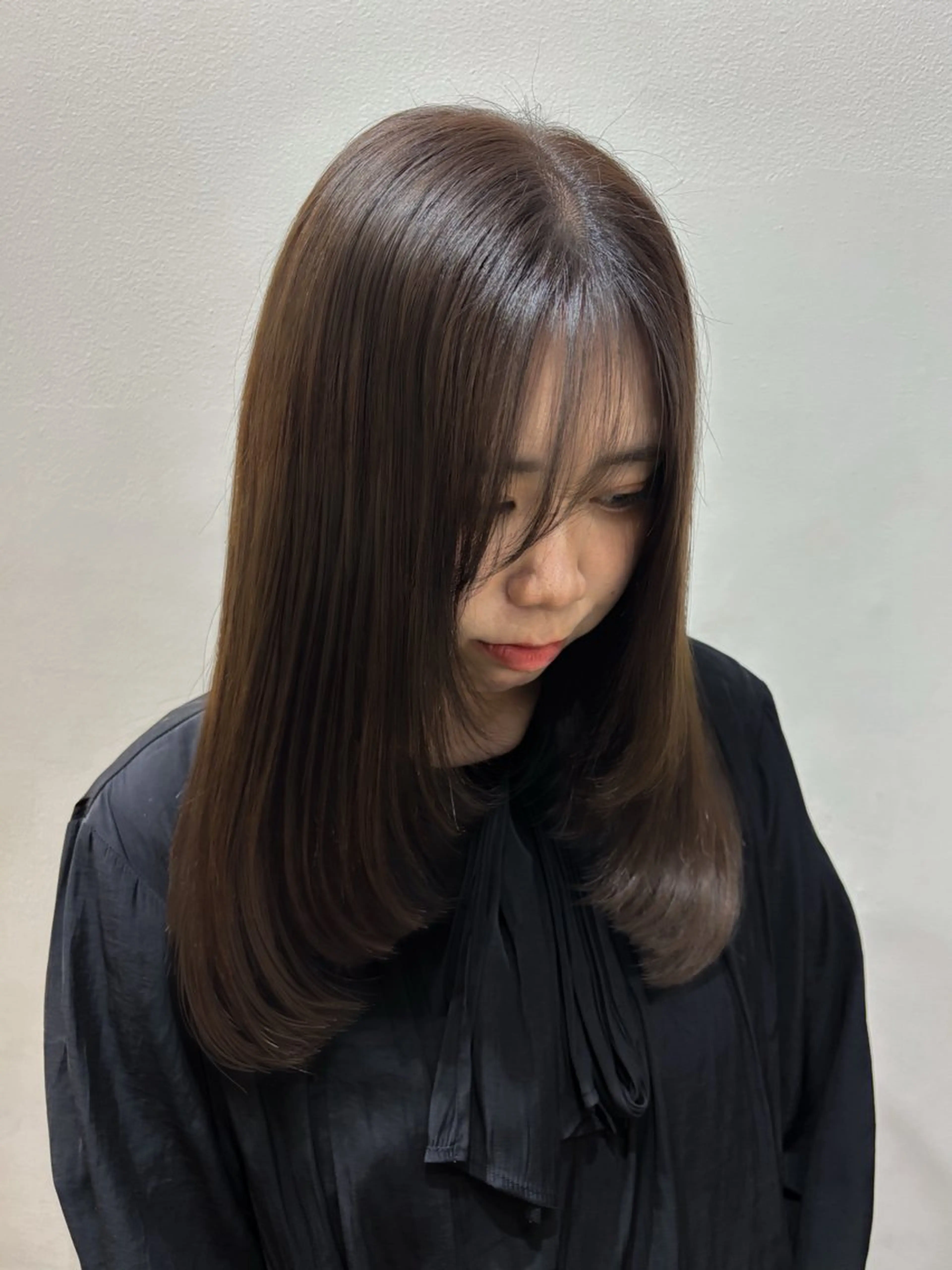 セミロング カラー ヘアカラー トリートメント Misaki 🍒のヘアスタイル