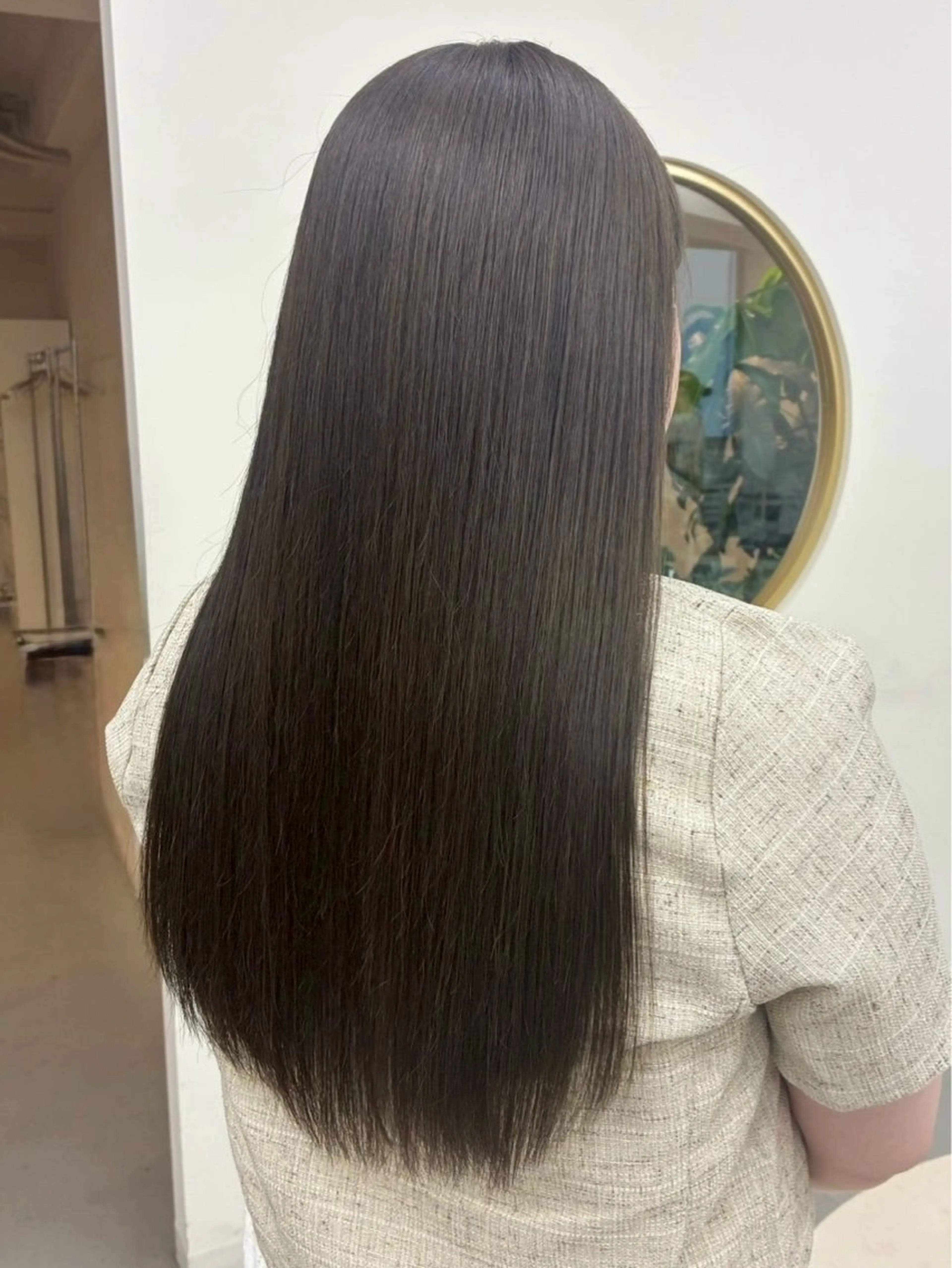 ロング カラー オリーブカラー トリートメント 酸熱トリートメント カット ヘアカラー 縮毛矯正 トリートメント 名駅/透明感カラー/ 艶髪/hinanoのヘアスタイル