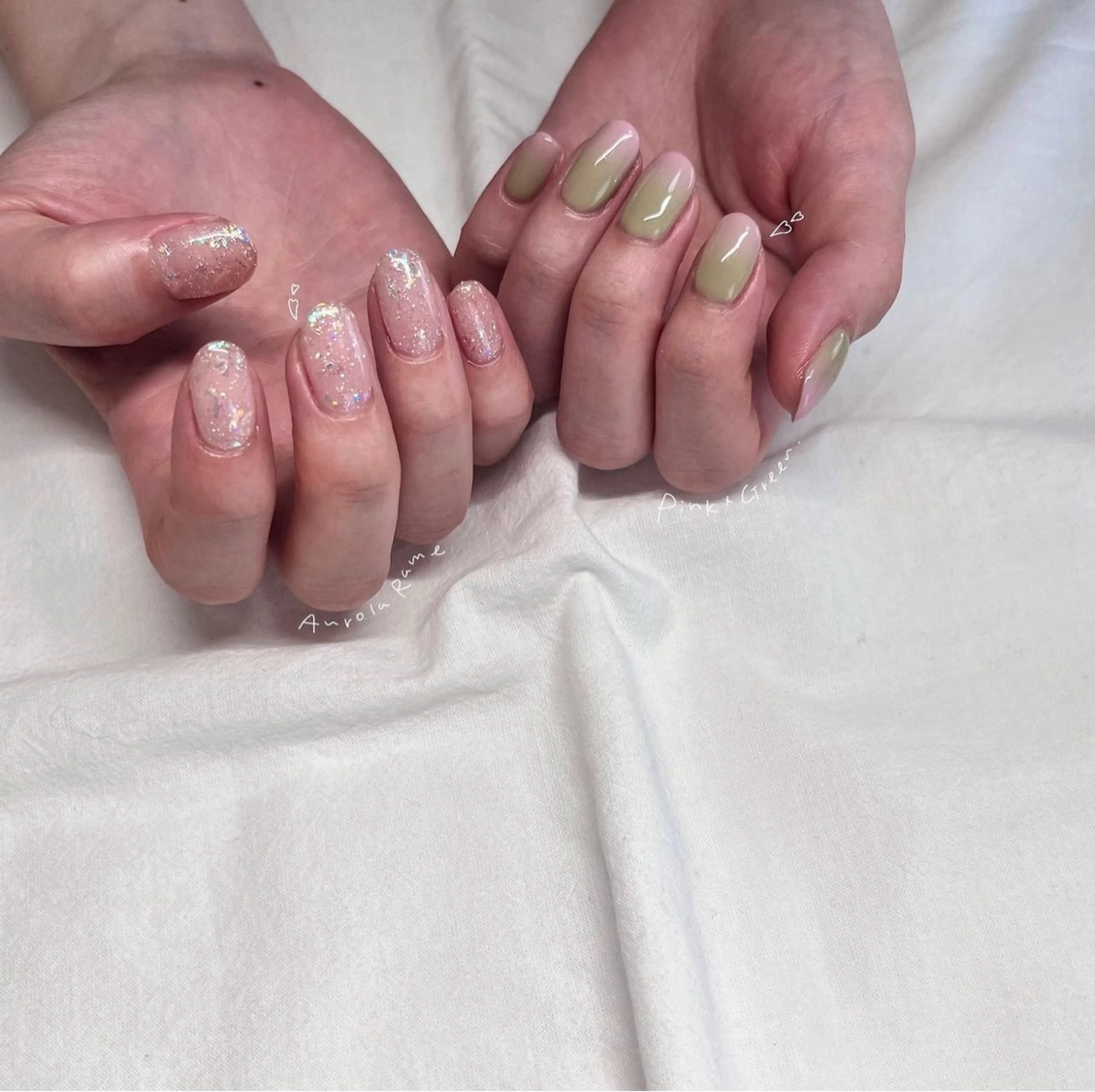 ネイル オーロラネイル グラデーション 氷ネイル・うるうるネイル ラメ(グリッター) ニュアンスネイル ハンドネイル &. momoのネイルデザイン