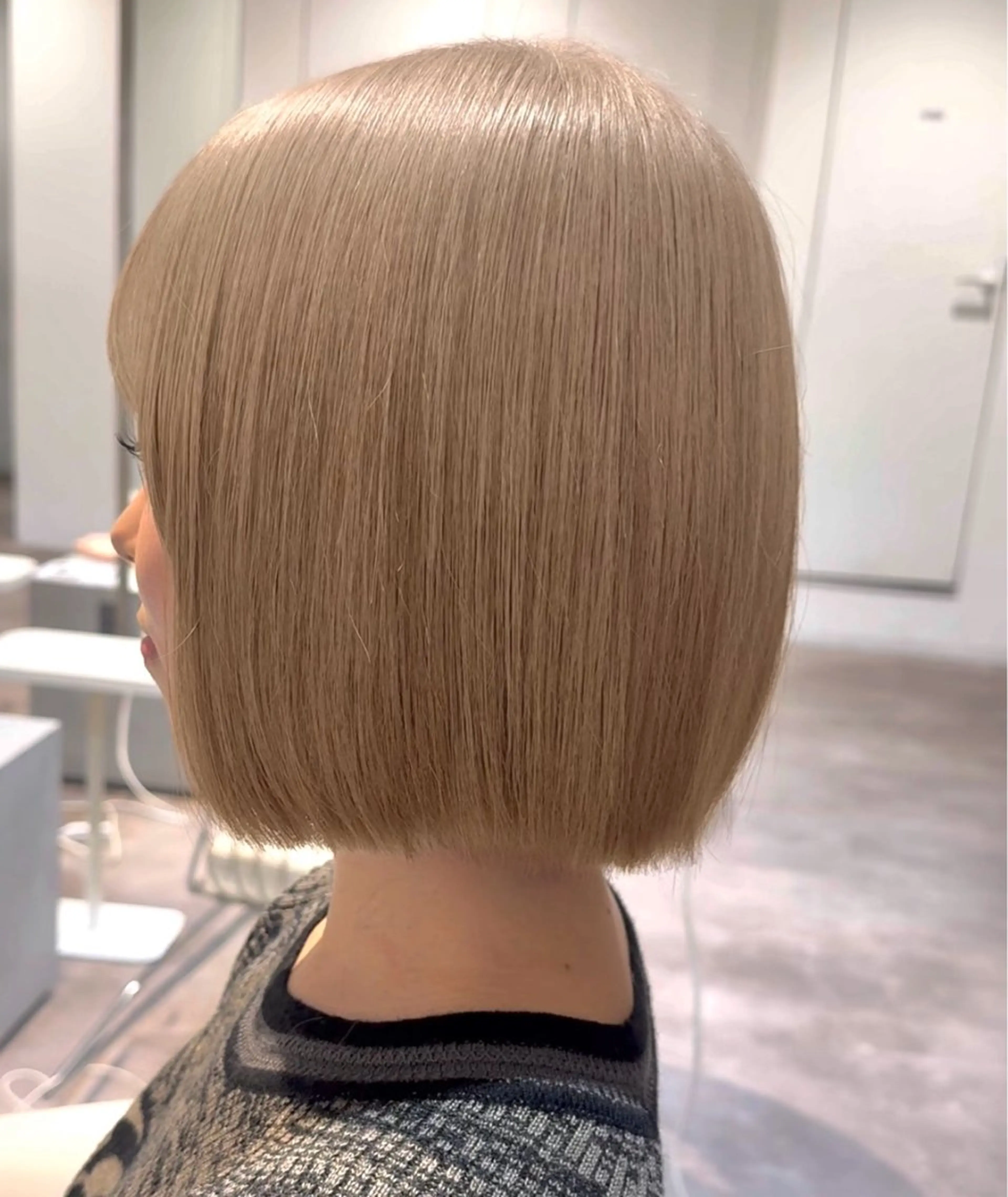 ショート カラー ベージュカラー ブリーチ ブロンド ケアブリーチ 透明感カラー ヘアカラー トリートメント 💎透明感カラー特化 💎TAISEIのヘアスタイル