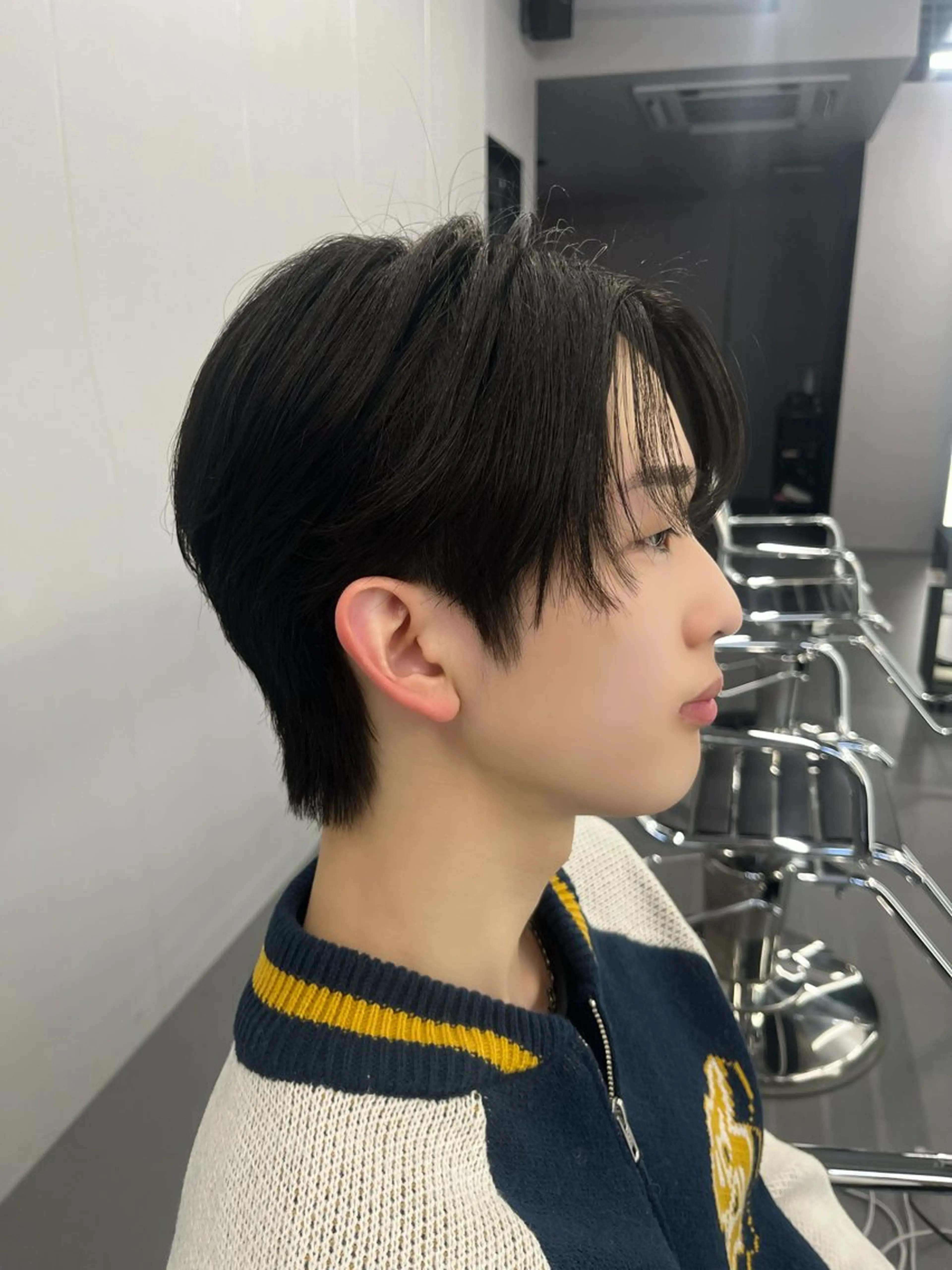 メンズ ダウンパーマ メンズパーマ カット パーマ アイカ🐺 ナチュラル韓国ヘアのヘアスタイル