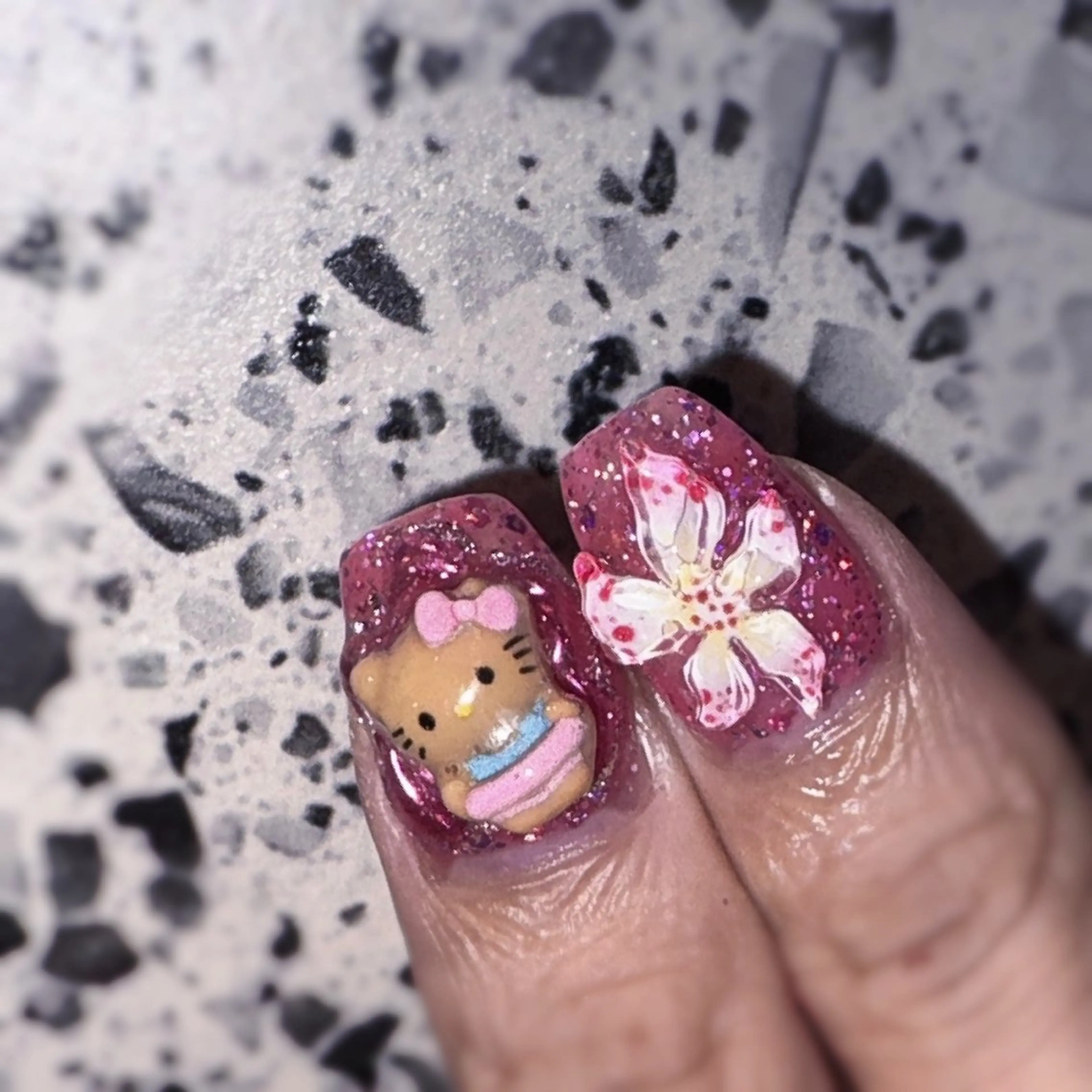 ネイル ハンドネイル RIEKO🍒 ワンホン♡推しネイルのネイルデザイン