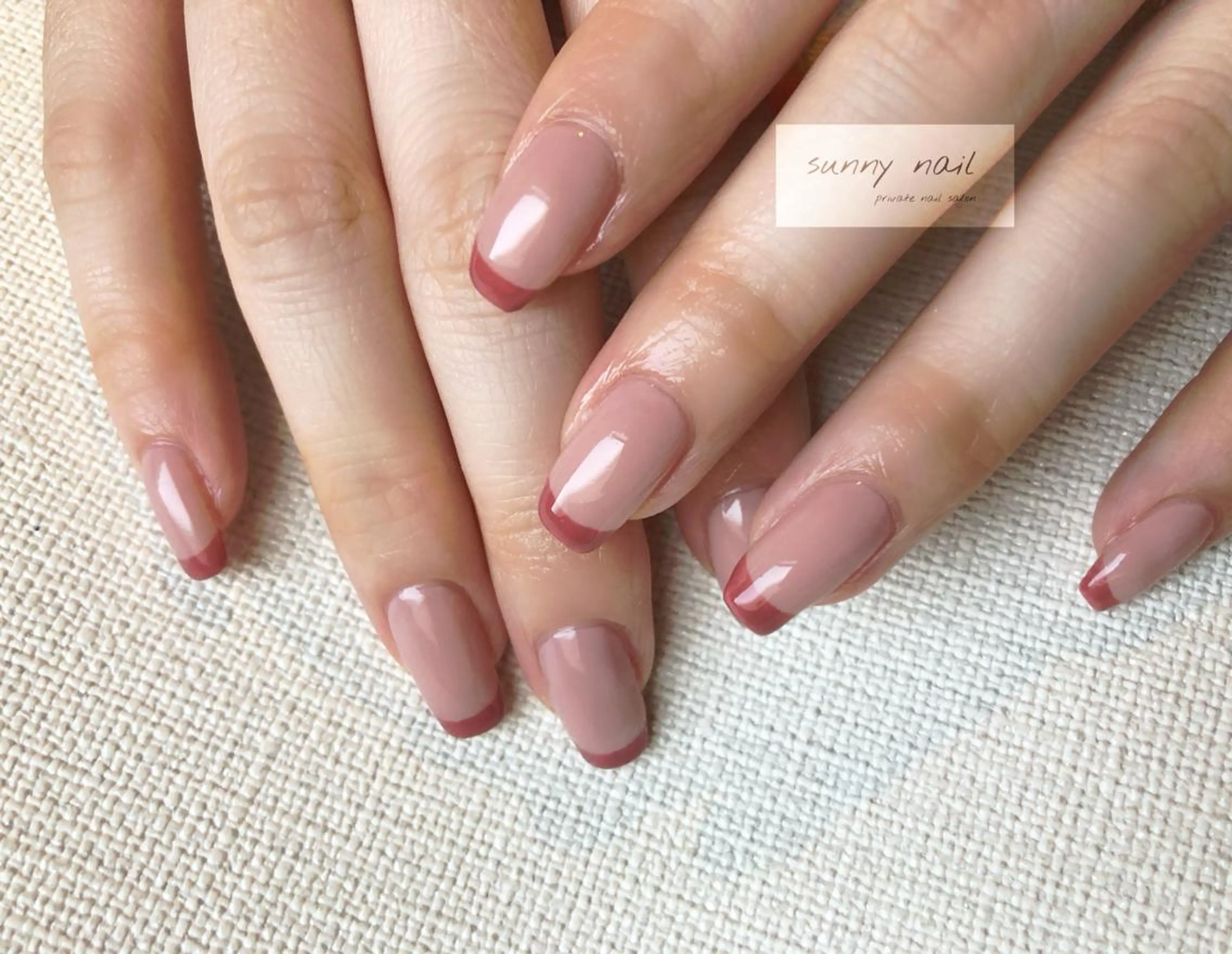 ネイル カジュアル フレンチネイル ジェルネイル ニュアンスネイル パラジェル sunny nailのネイルデザイン