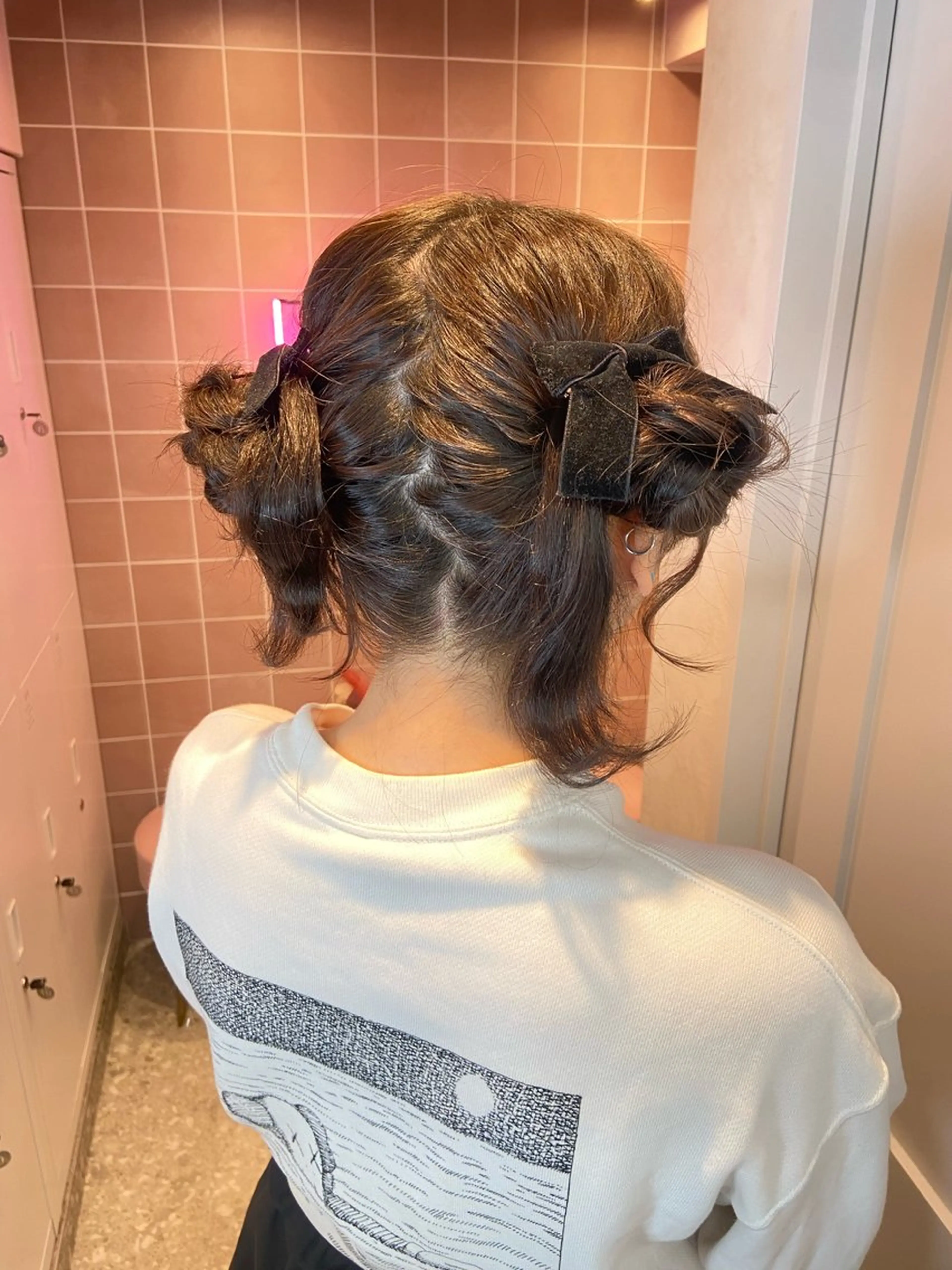 ロング ヘアアレンジ お団子ヘア ヘアセット 新宿/韓国ヘア 中明度カラー/かやのヘアスタイル