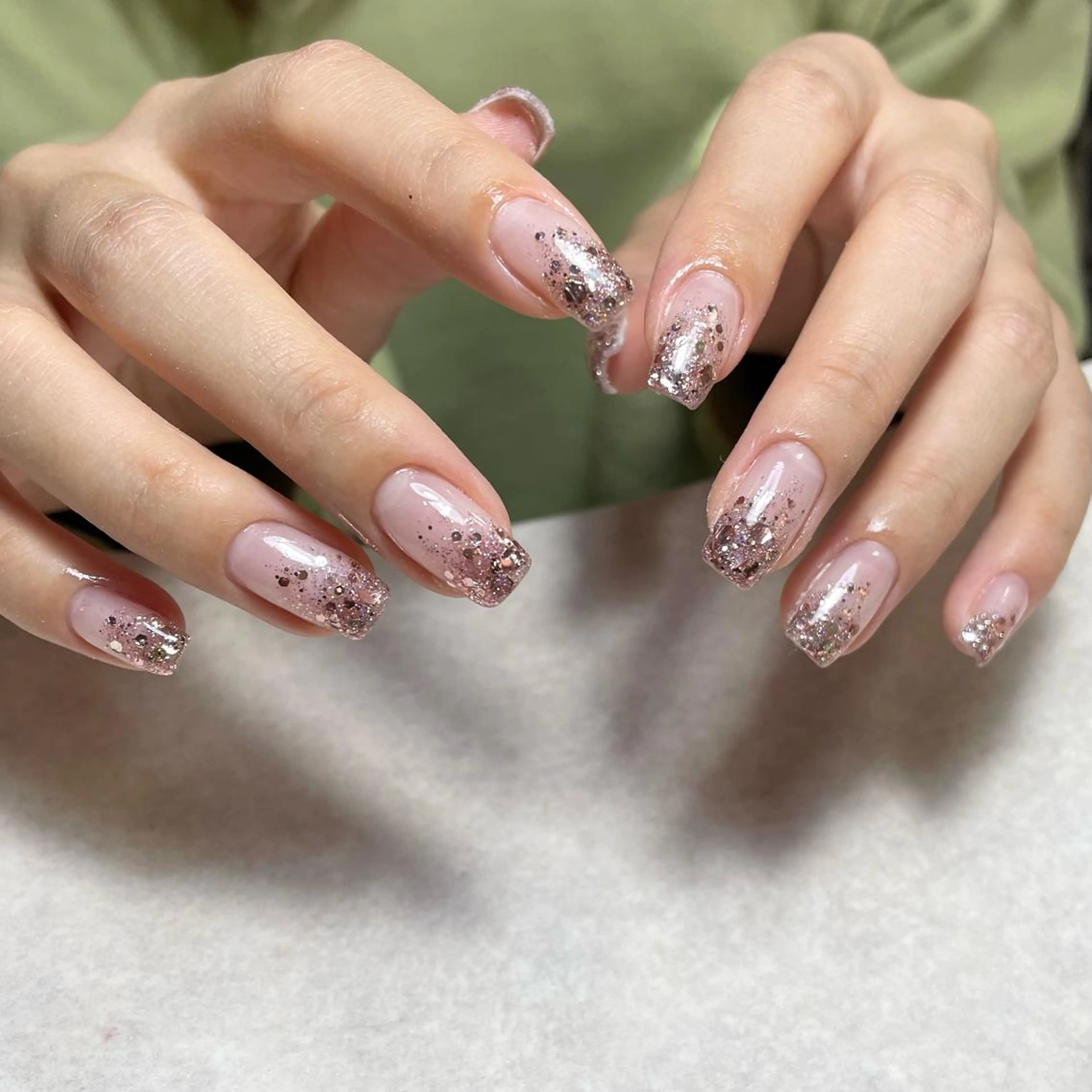 ワンカラーor ラメグラデーション　オフありの写真