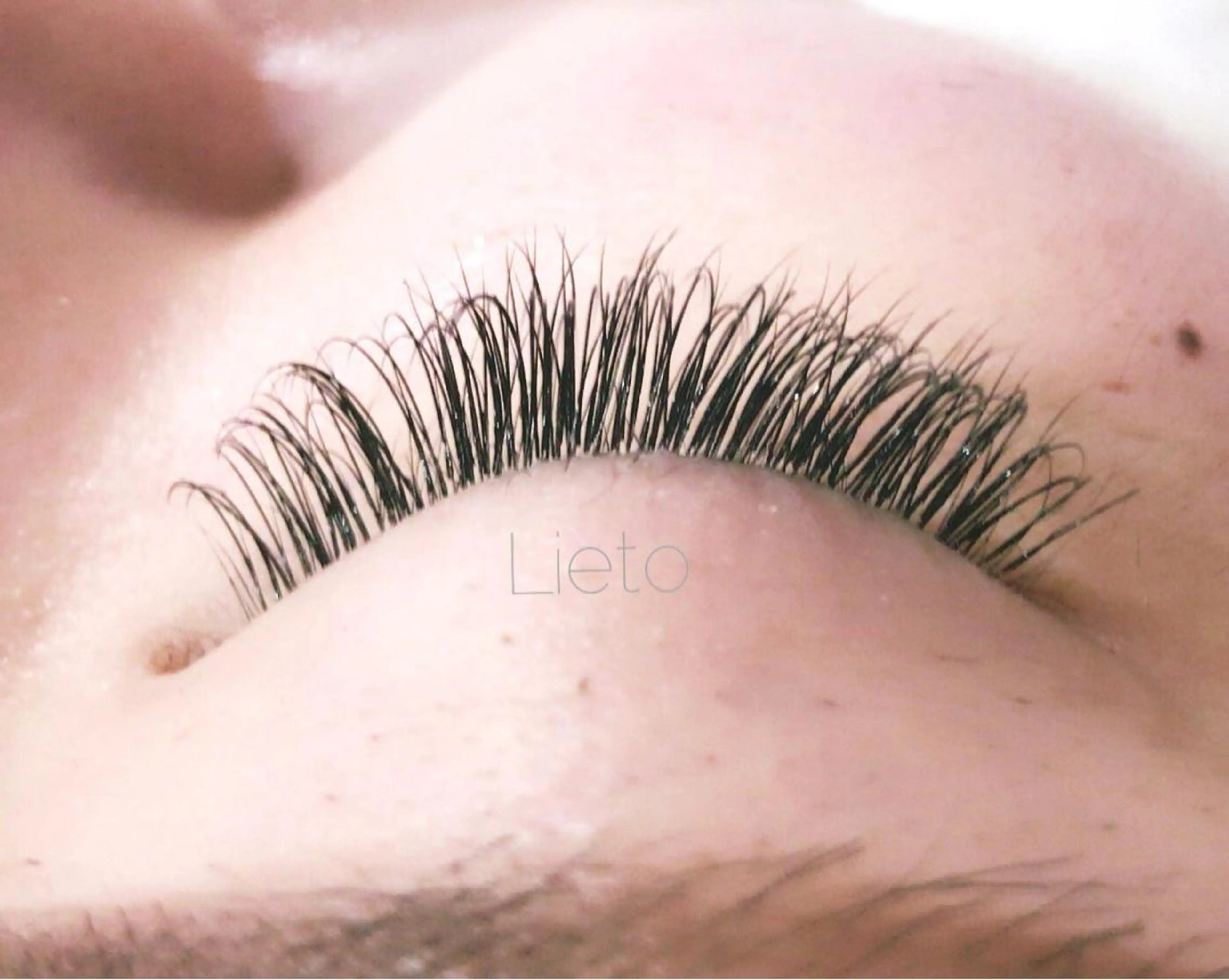 ミディアム カラー パーマ ヘアアレンジ メンズ キッズ マツエク・マツパ マツエク ヘア&カフェ ♡リエットのマツエク・マツパデザイン