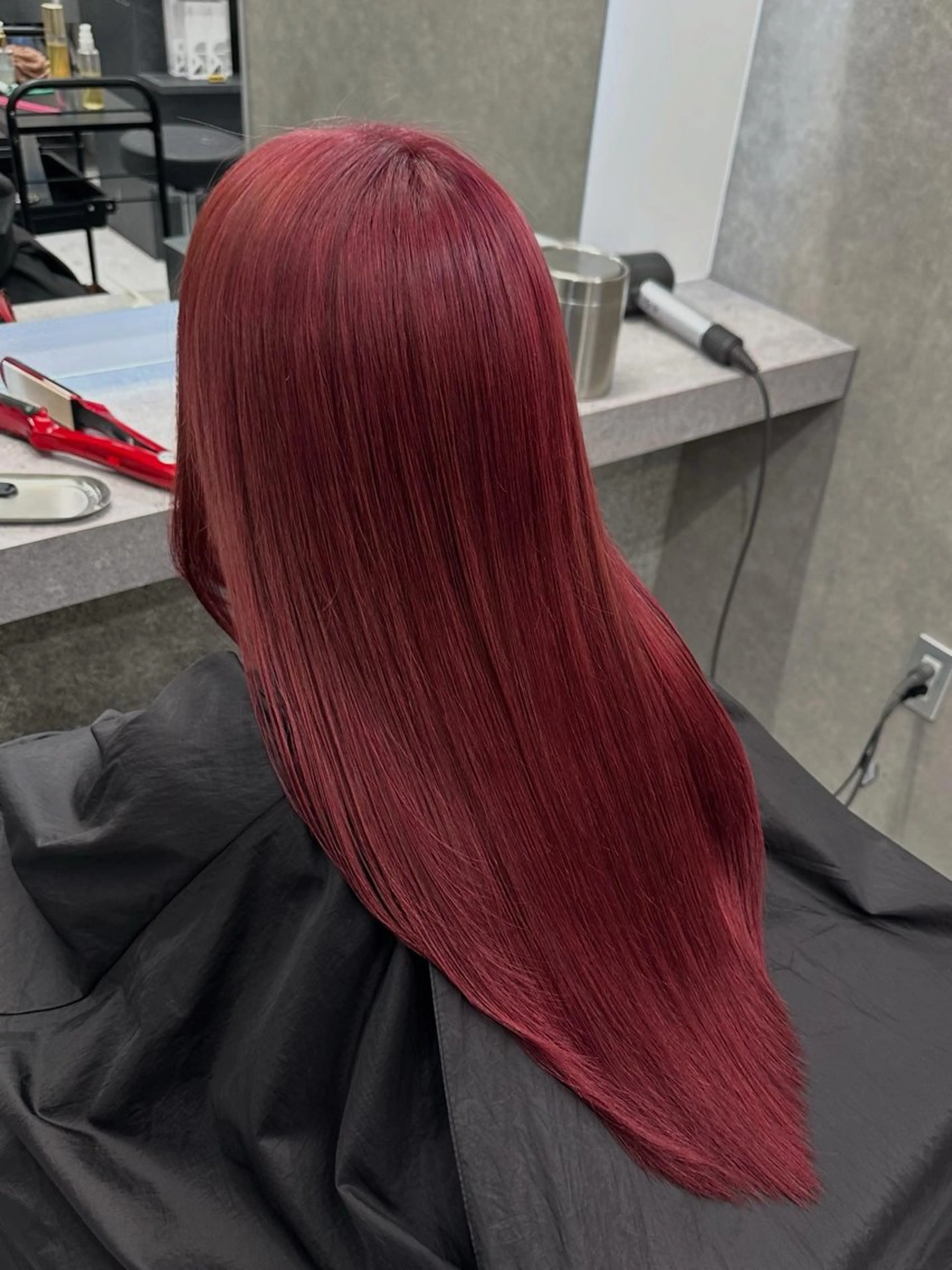 ロング カラー ヘアカラー ハイトーン🪼派手髪 mahoのヘアスタイル