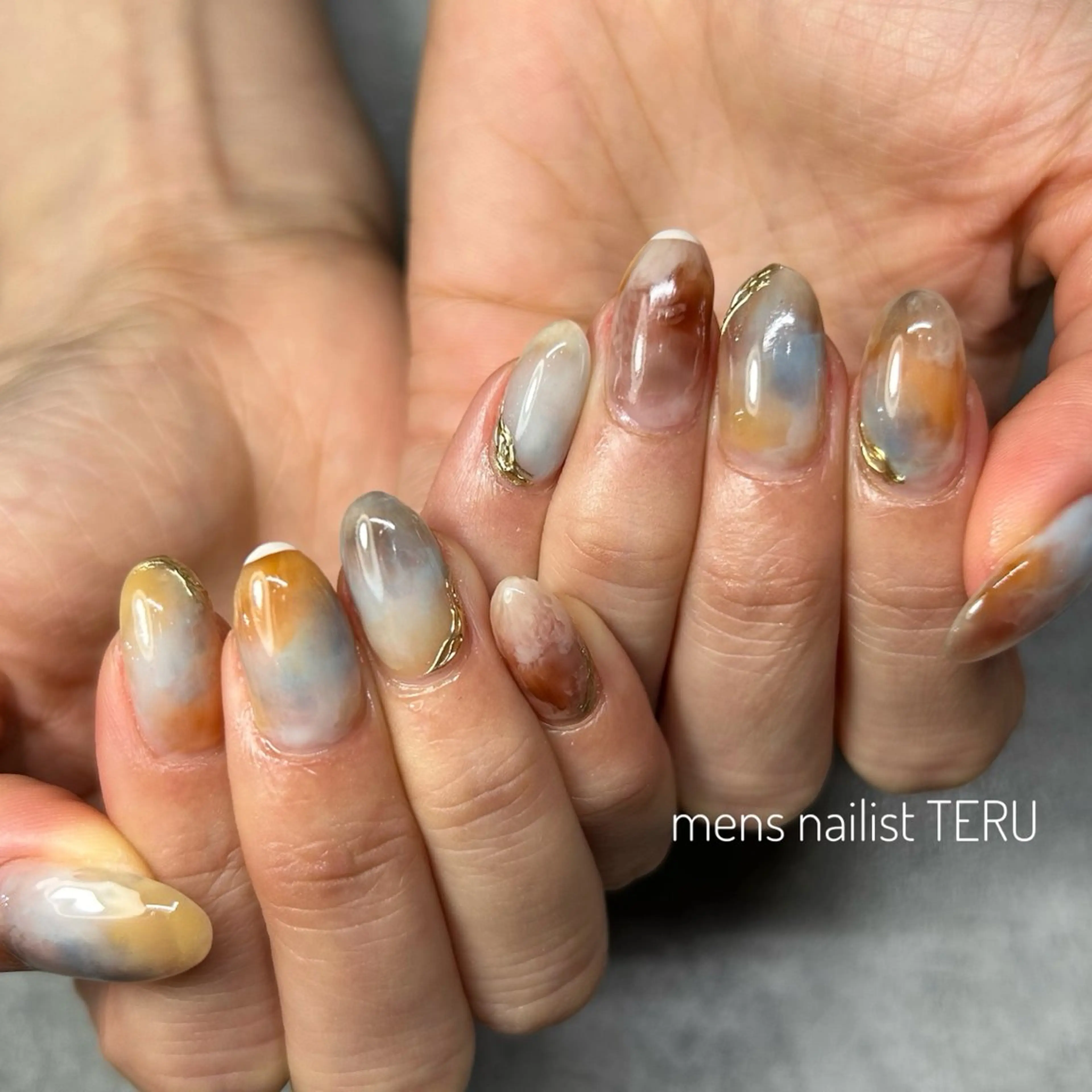 ネイル ブルー ブラウン メンズネイル ニュアンスネイル ハンドネイル nailsalon ETERNALのネイルデザイン