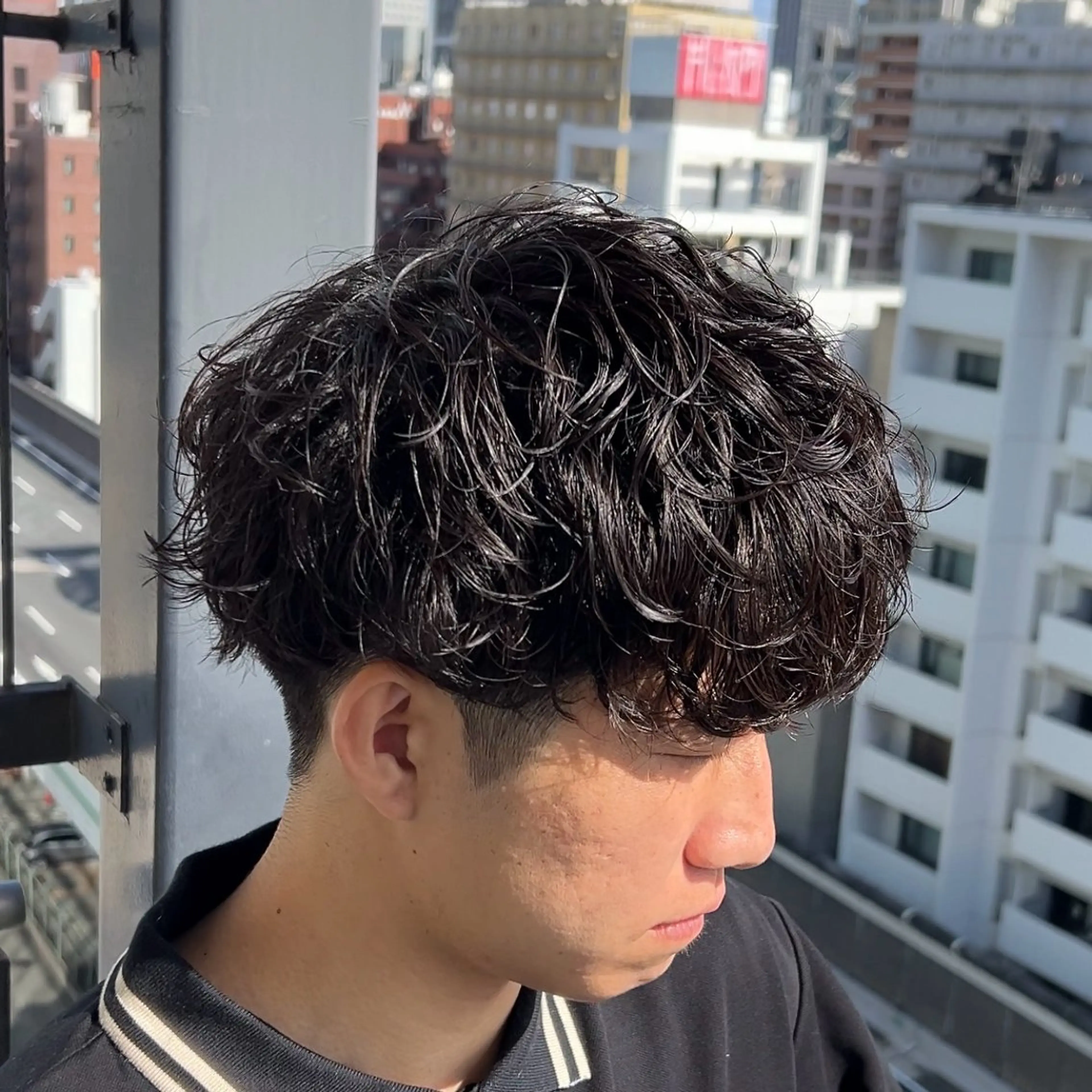 ミディアム パーマ メンズ ミディアムパーマ メンズパーマ 福井 太暉のヘアスタイル