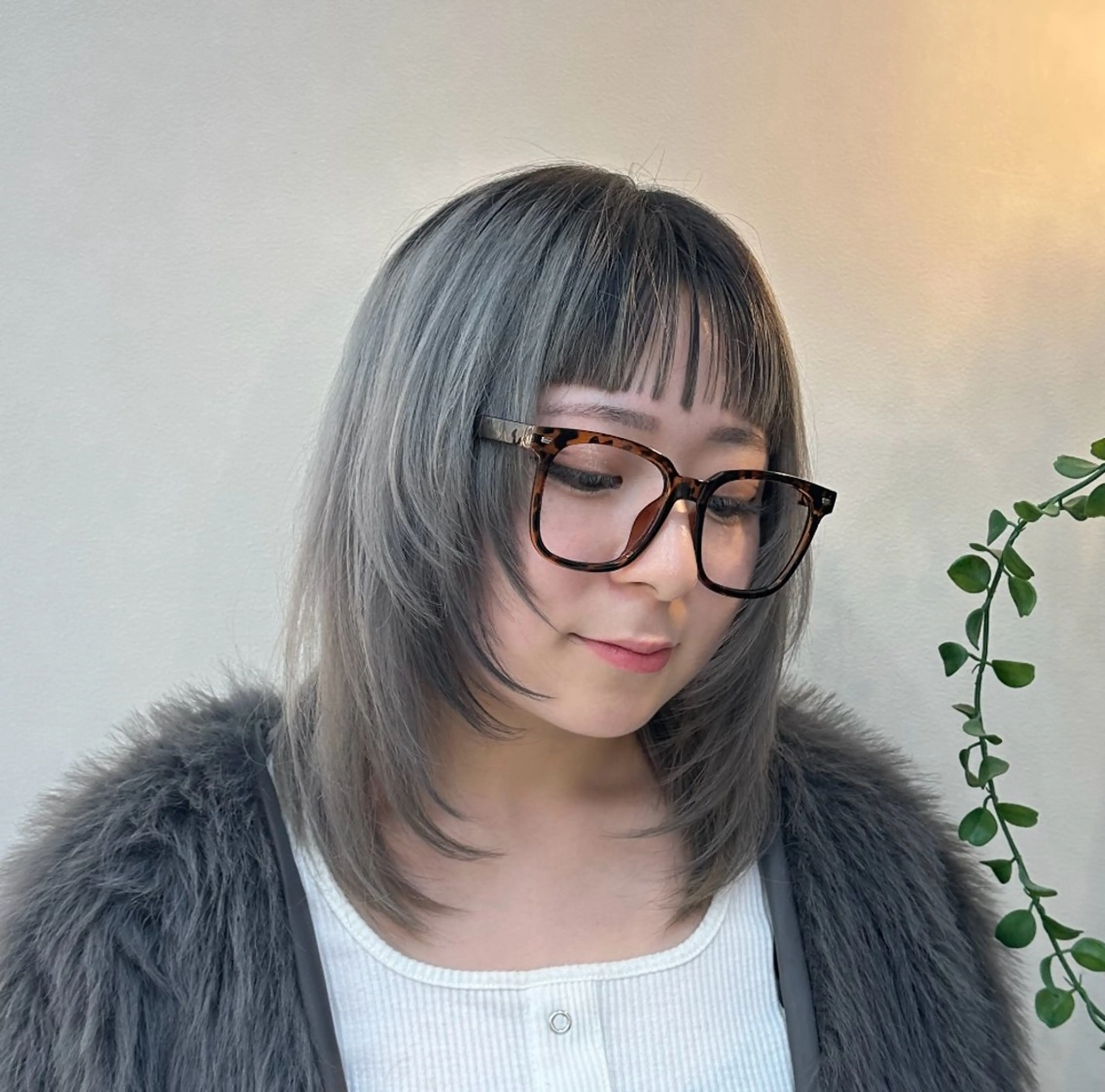 ミディアム 🎀縮毛矯正/ ツヤ髪/ANJU🫧のヘアスタイル