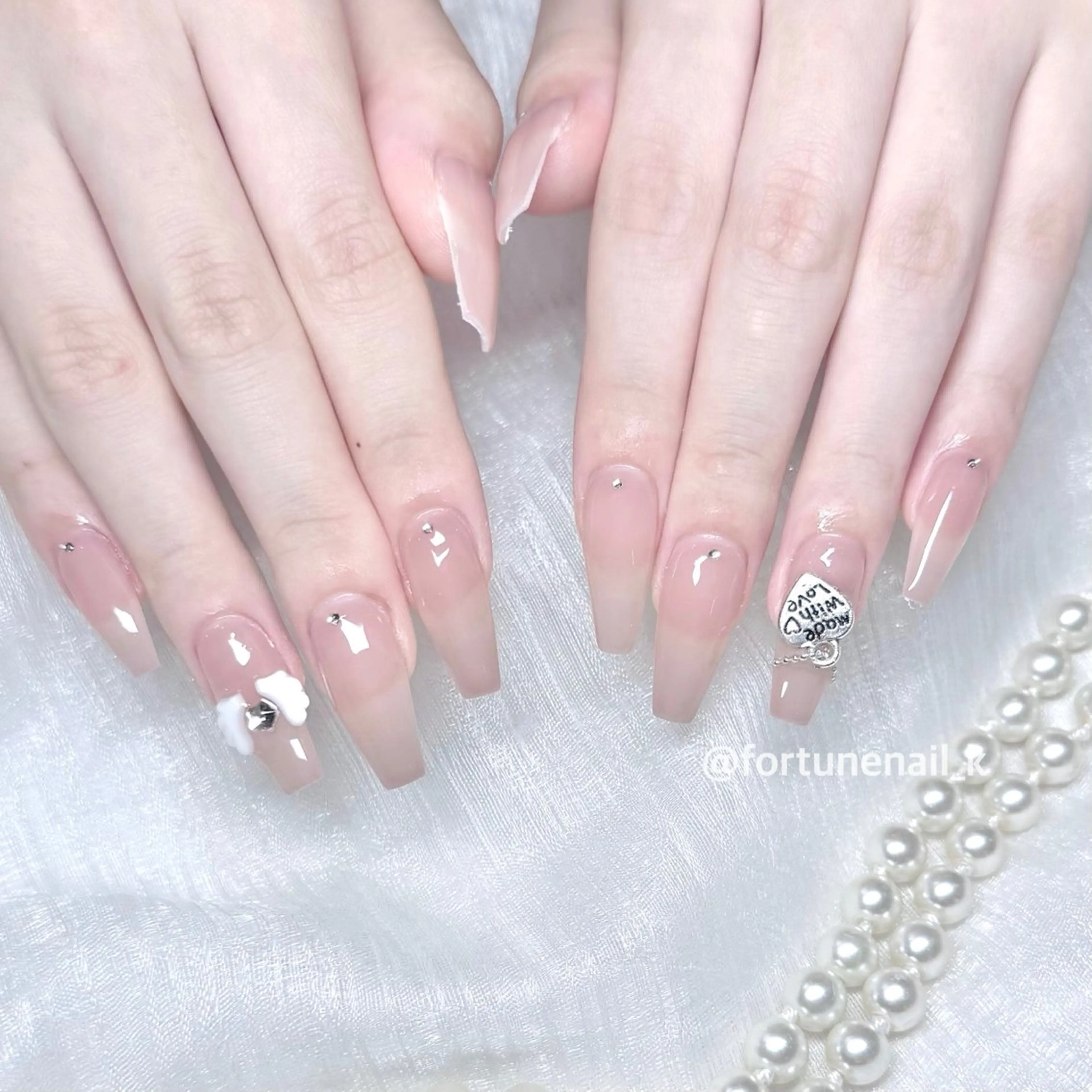 ネイル ハンドネイル 🤍kanane 🤍4/14空✩.*のネイルデザイン