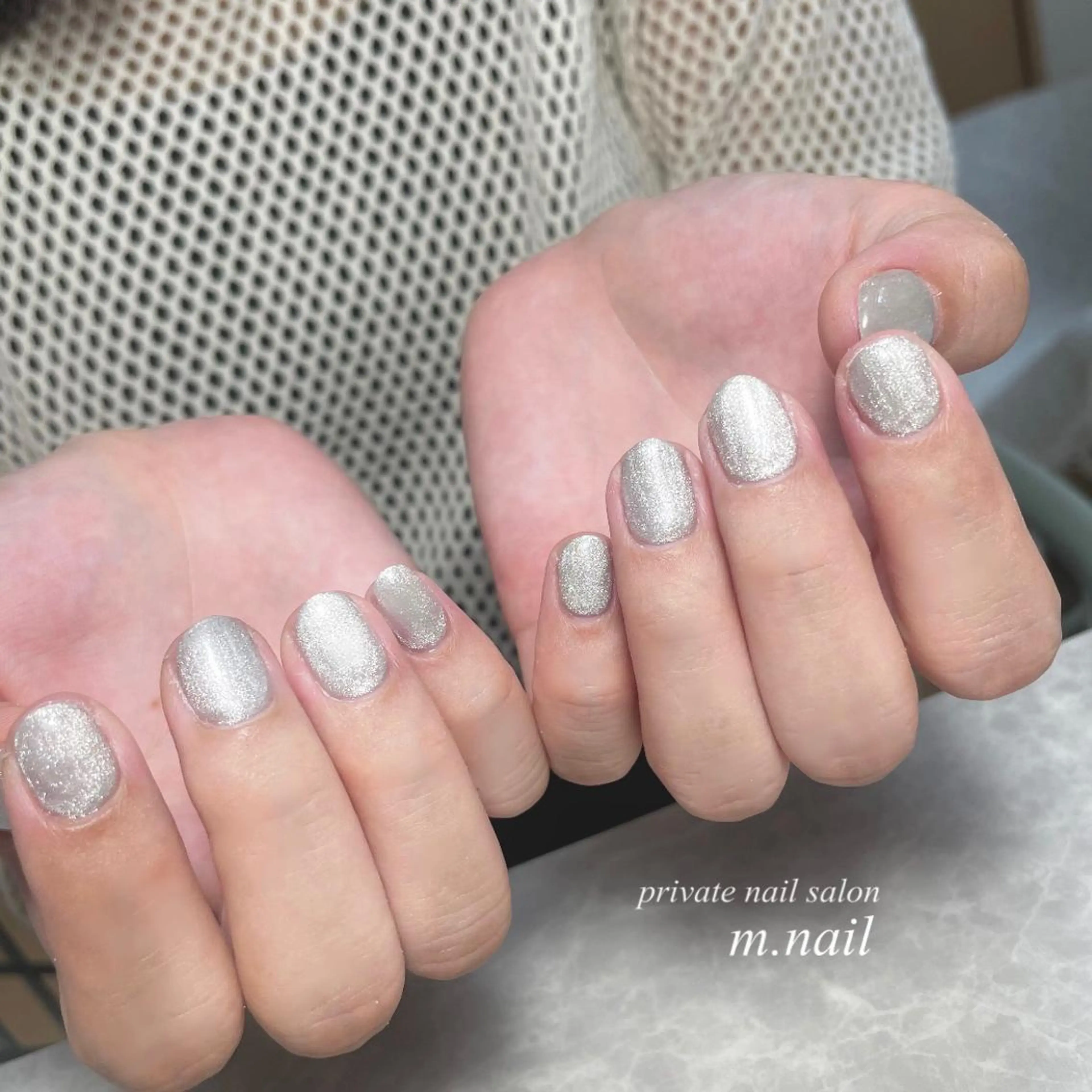 ネイル アートネイル ラメ(グリッター) マグネットネイル ニュアンスネイル オフィスネイル ハンドネイル m.nail salonのネイルデザイン