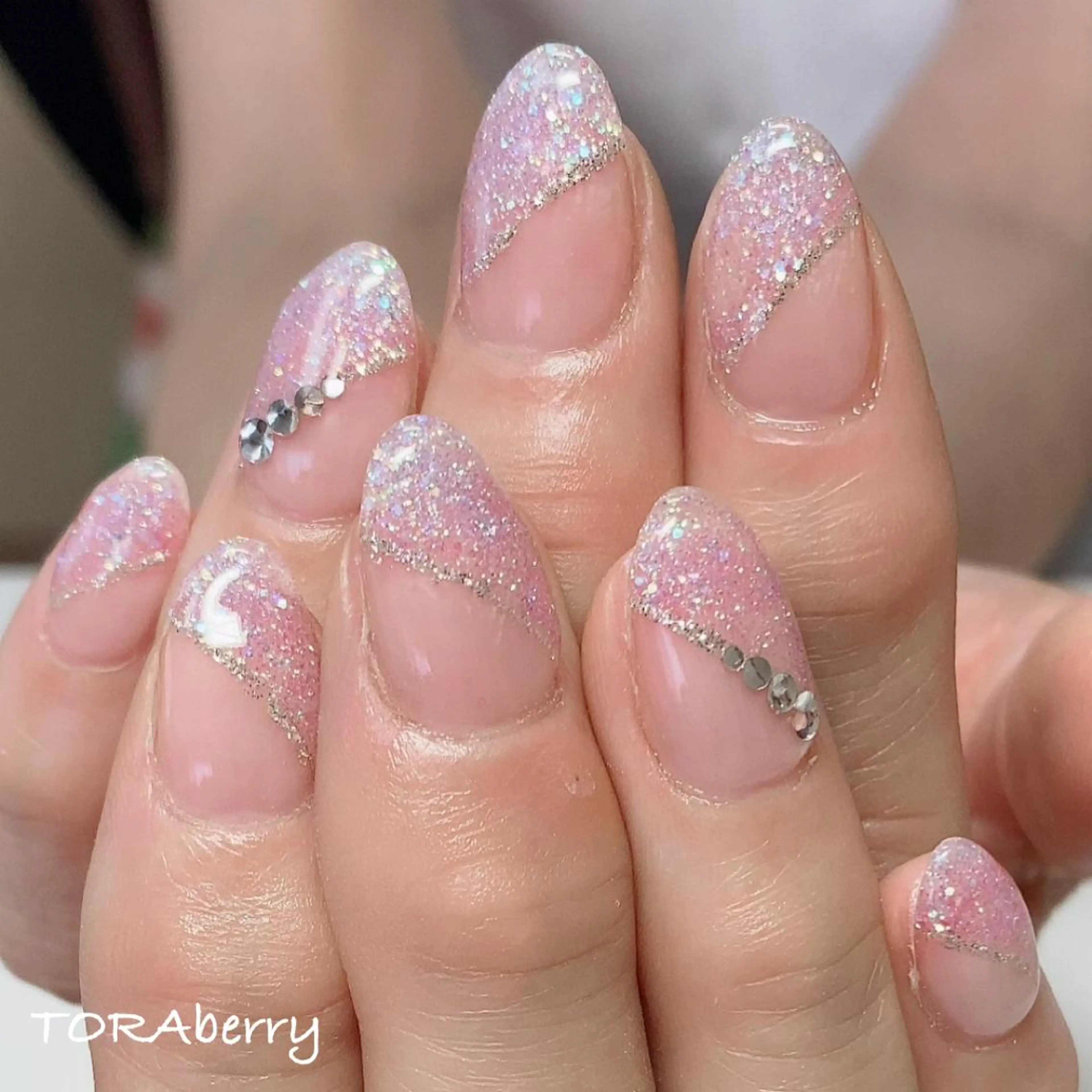 ネイル ネイリスト なつみのネイルデザイン