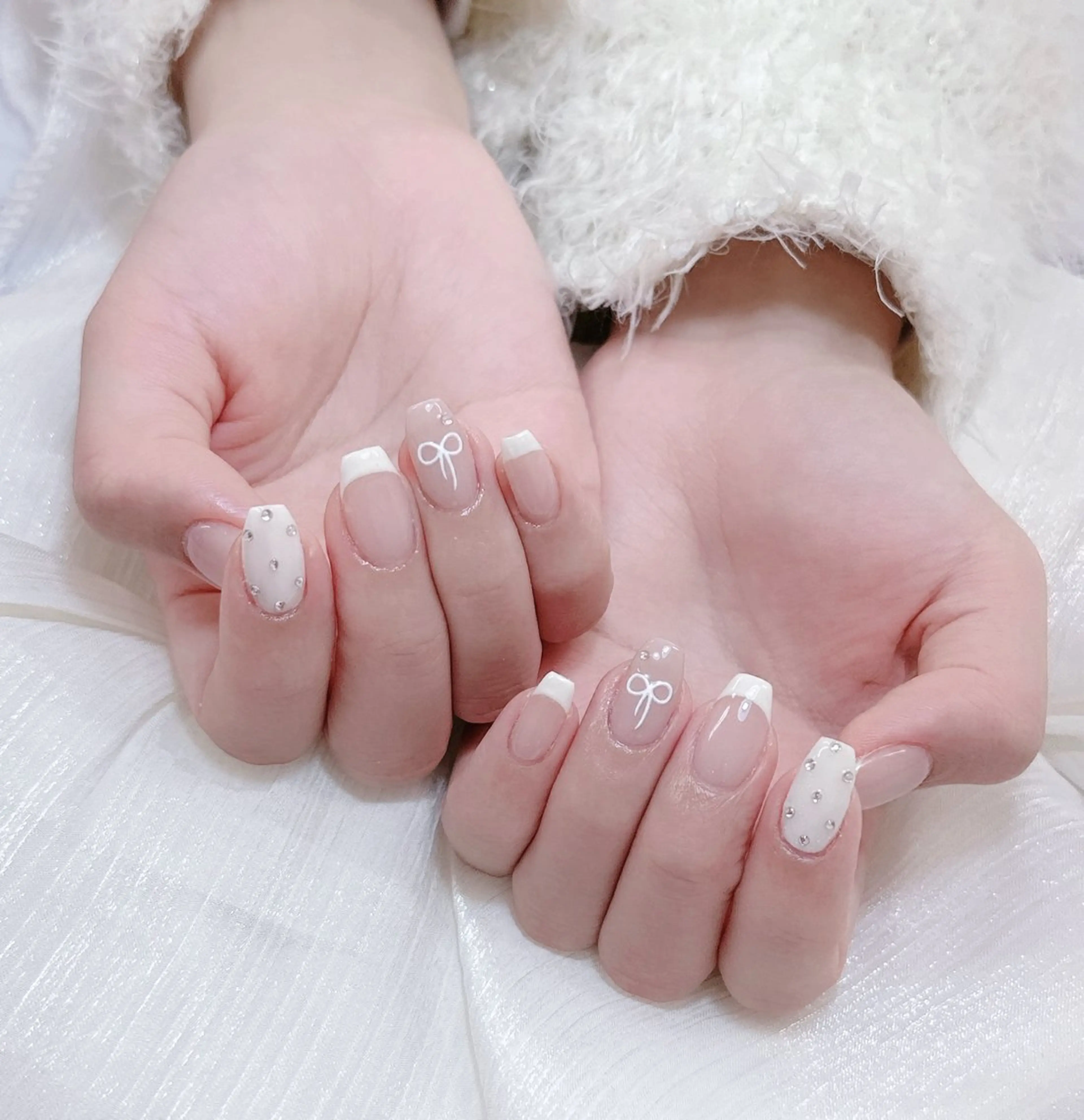 ネイル チークネイル フレンチネイル グラデーション 氷ネイル・うるうるネイル キラキラネイル 陳 rinaのネイルデザイン