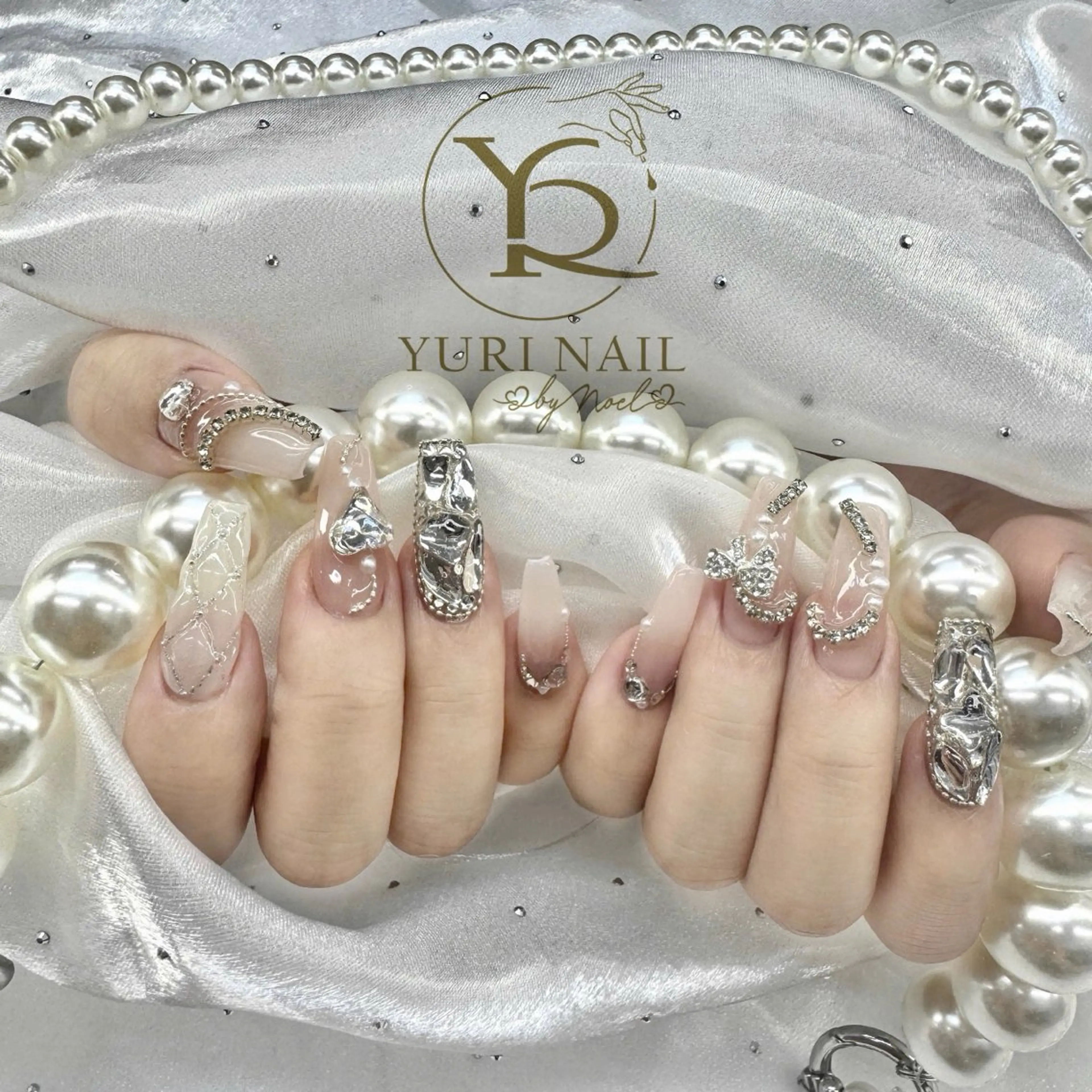 ネイル チークネイル フットネイル フレンチネイル グラデーション キラキラネイル ハンドネイル フットネイル ハンドケア YURI Nail Funabashiのネイルデザイン