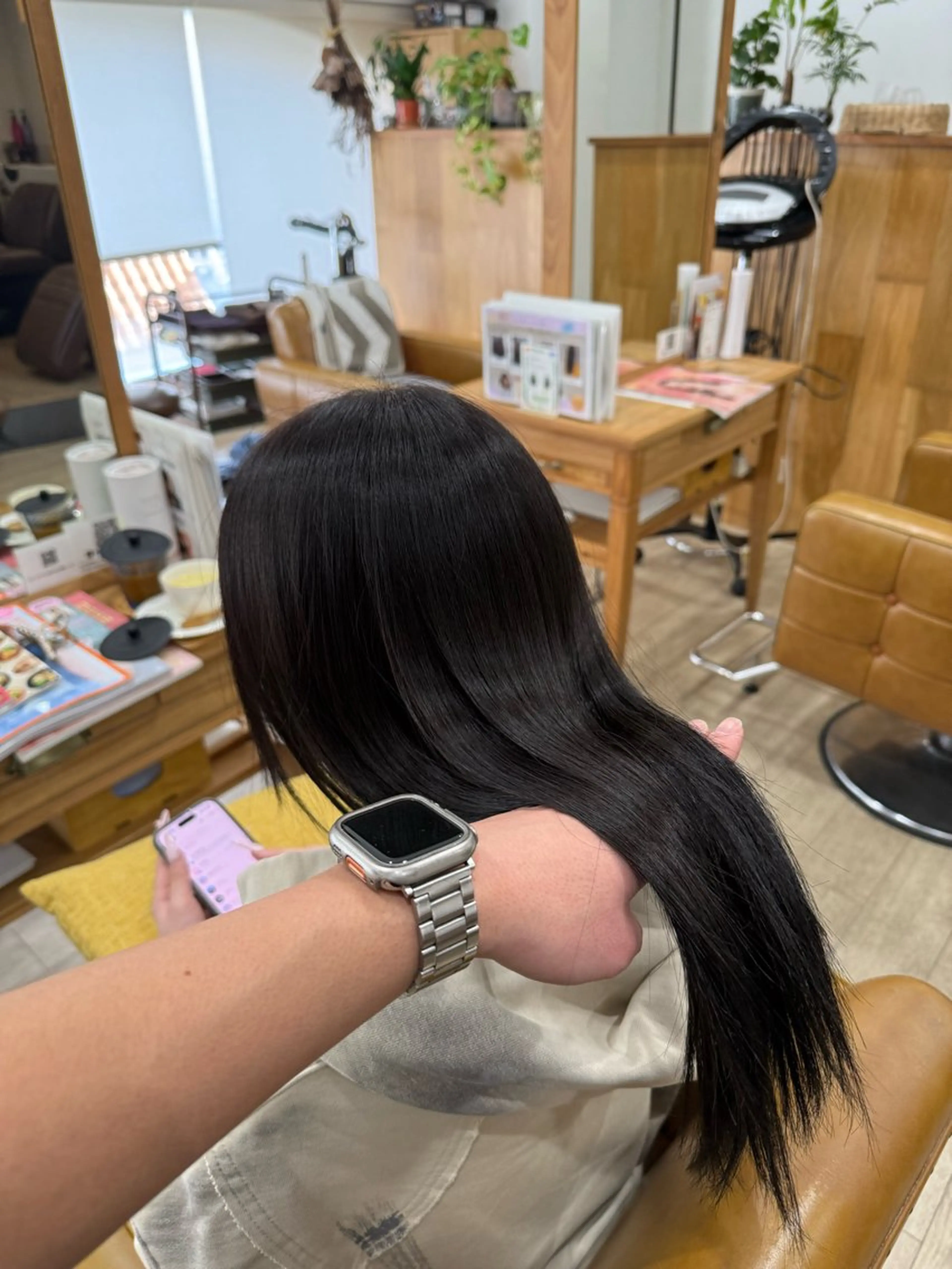 セミロング カラー 土井 智哉のヘアスタイル