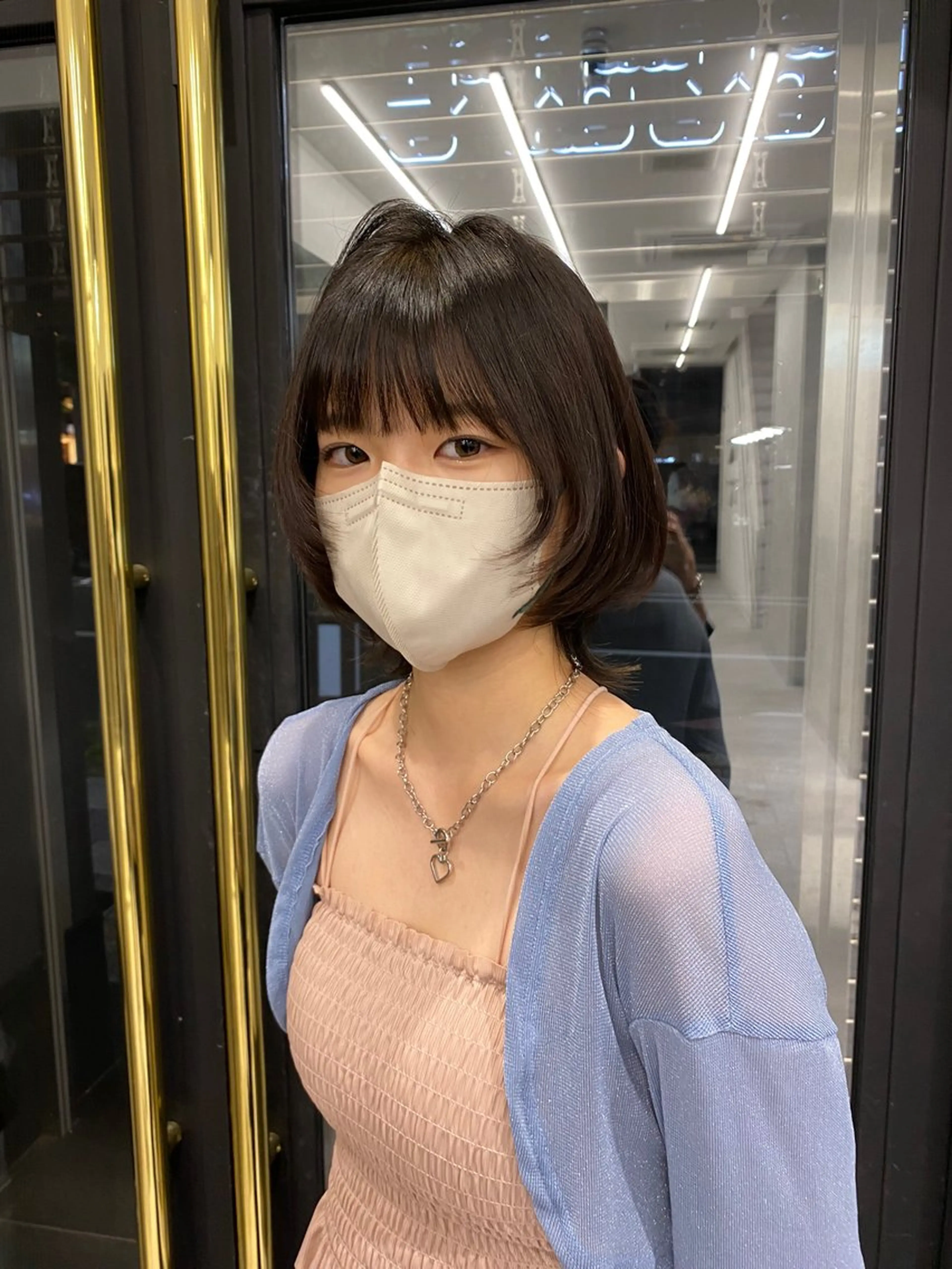 ミディアム カラー 顔まわりレイヤー 韓国風ヘア レイヤーカット ウルフカット ウルフレイヤー レイヤー/艶カラー /韓国ヘア/高松のヘアスタイル