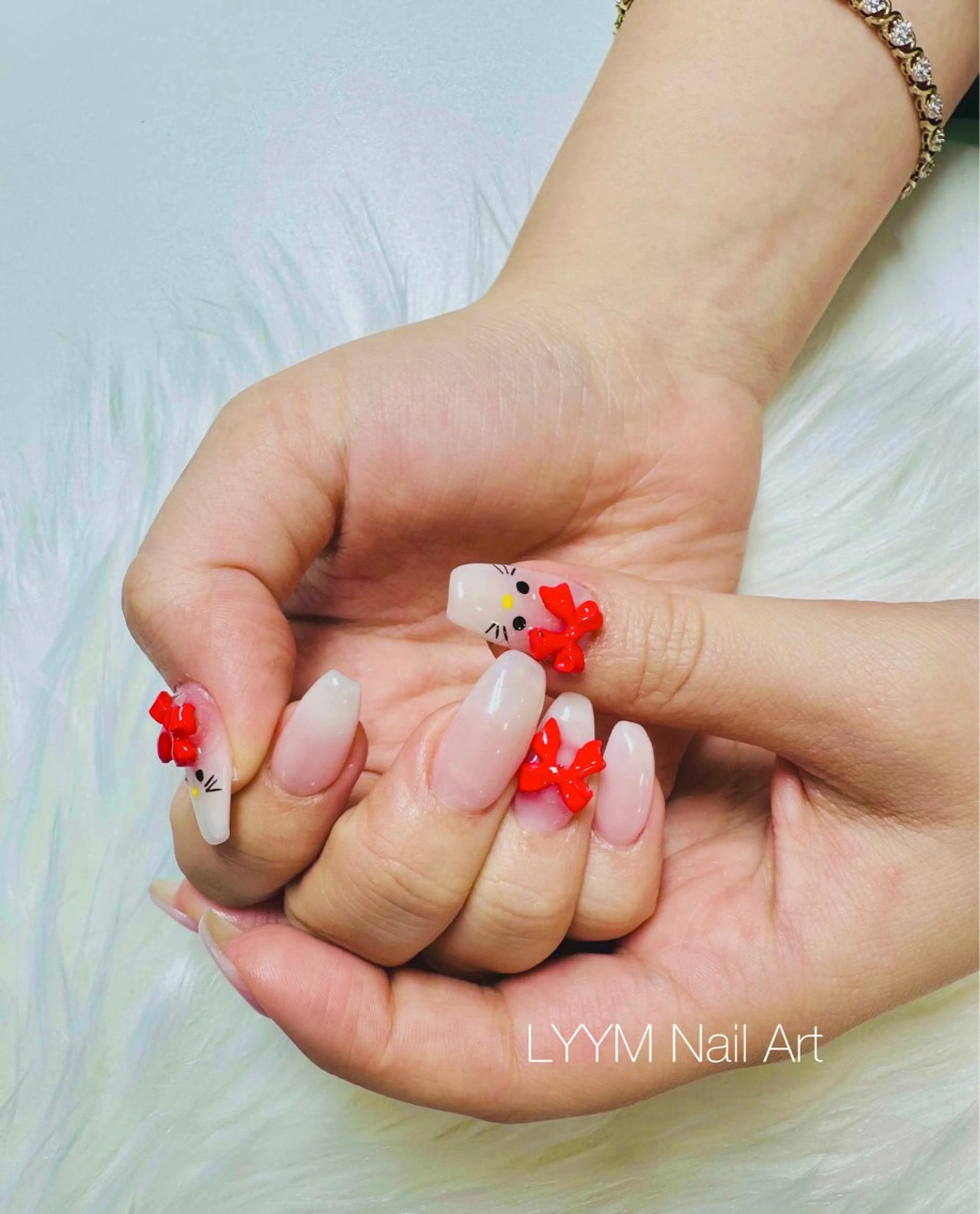 ネイル グラデーション LYYM Salonのネイルデザイン